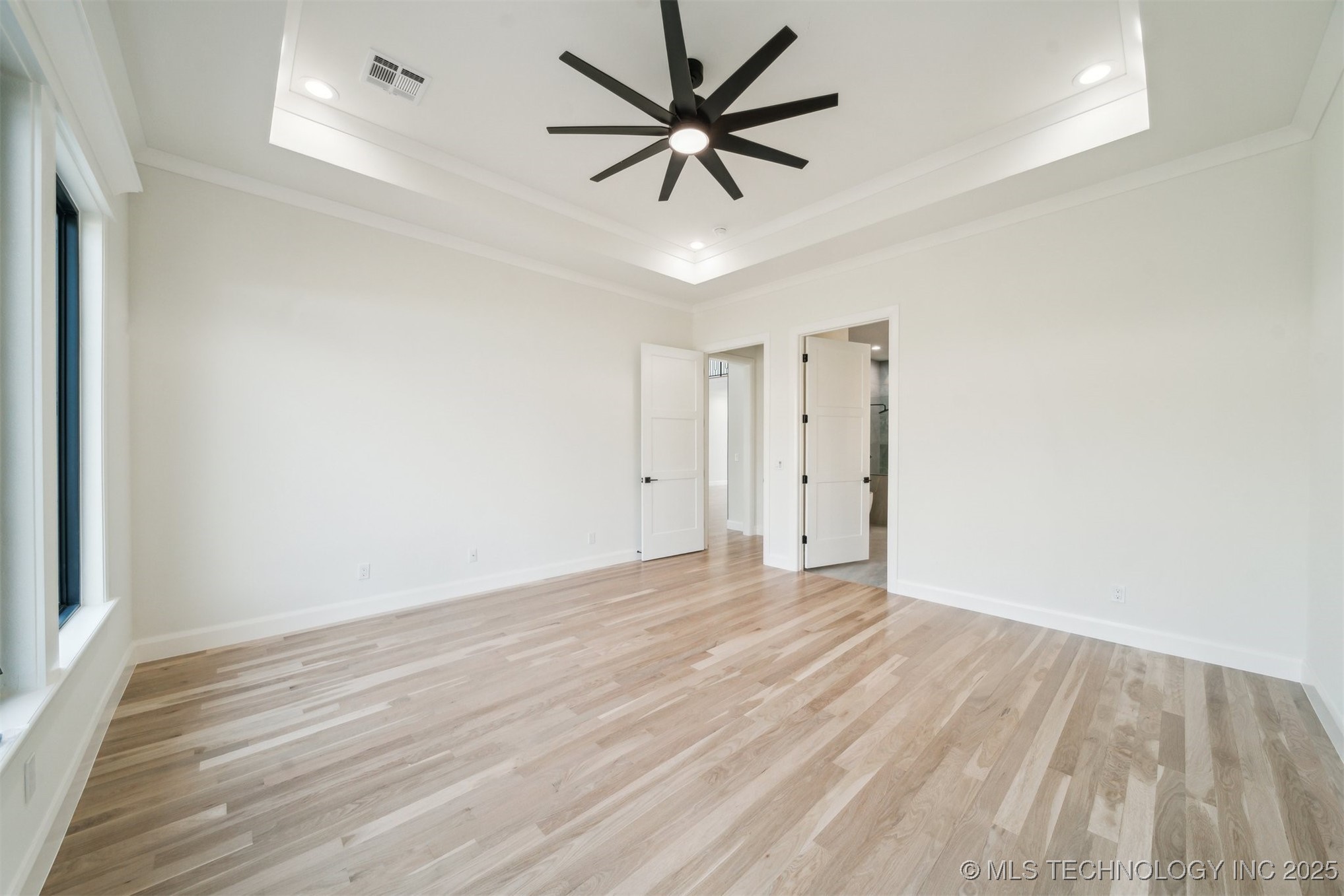 12619 S Fulton Avenue