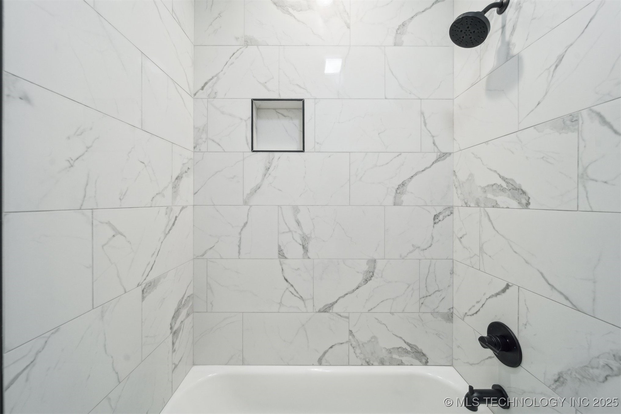 12619 S Fulton Avenue