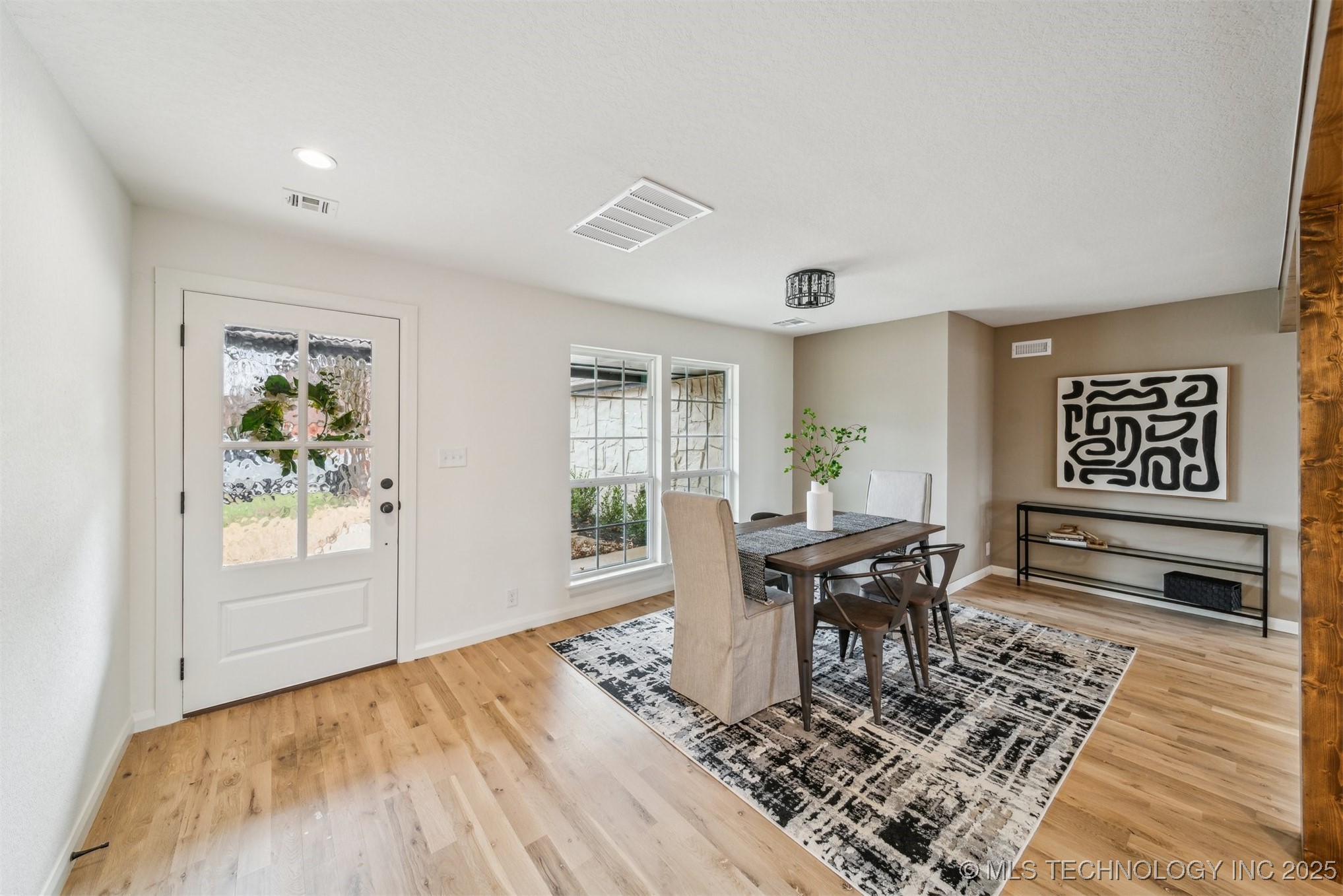 7704 S 85th East Avenue