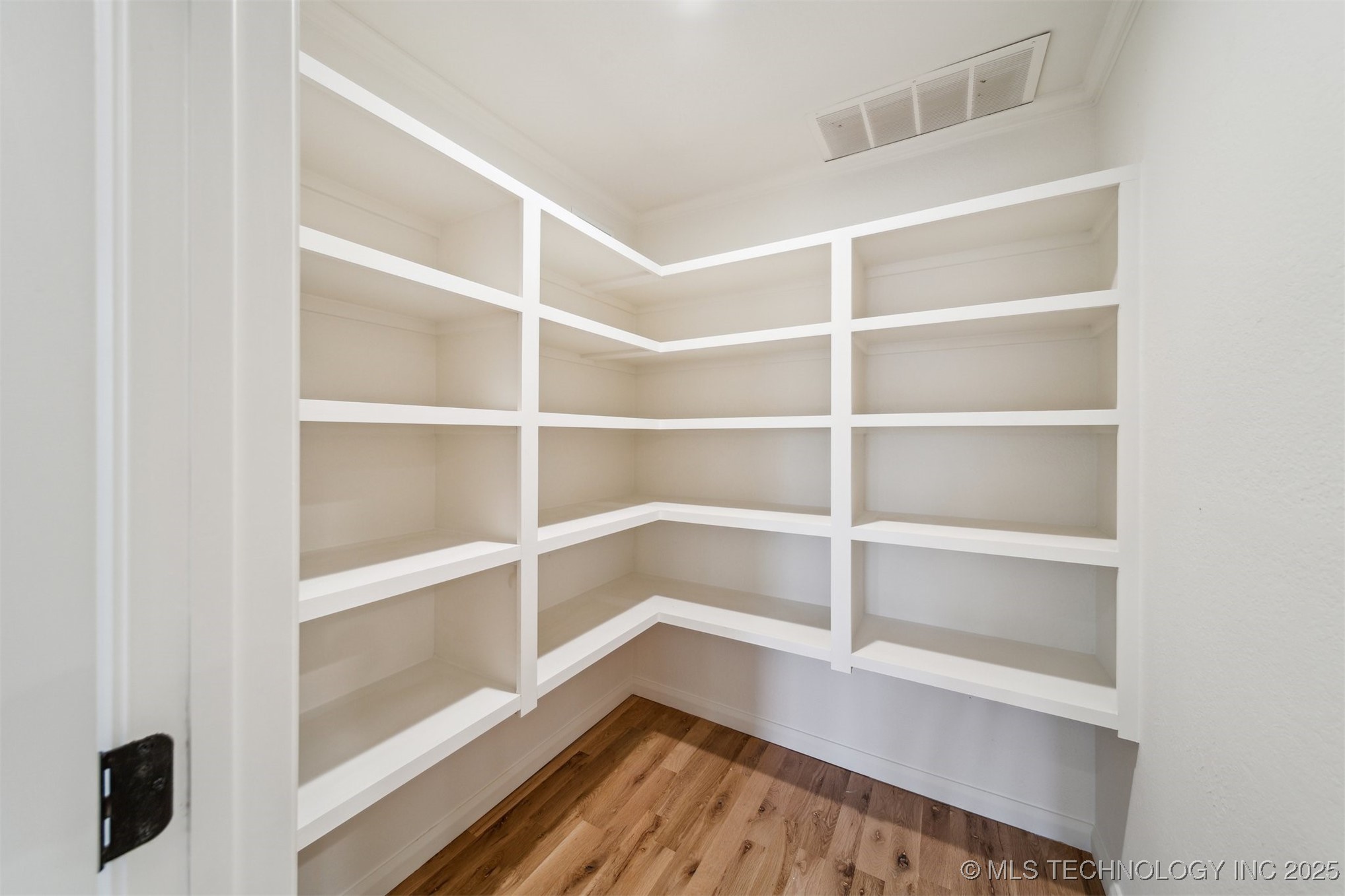 7704 S 85th East Avenue