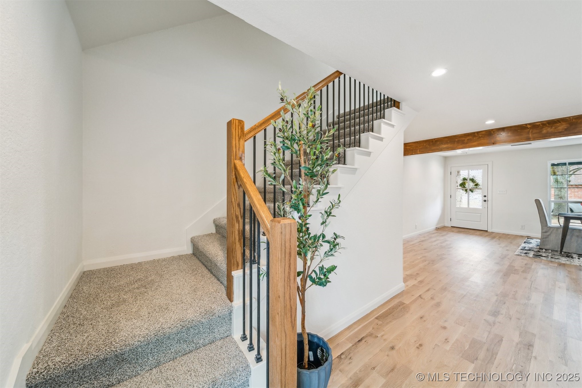 7704 S 85th East Avenue