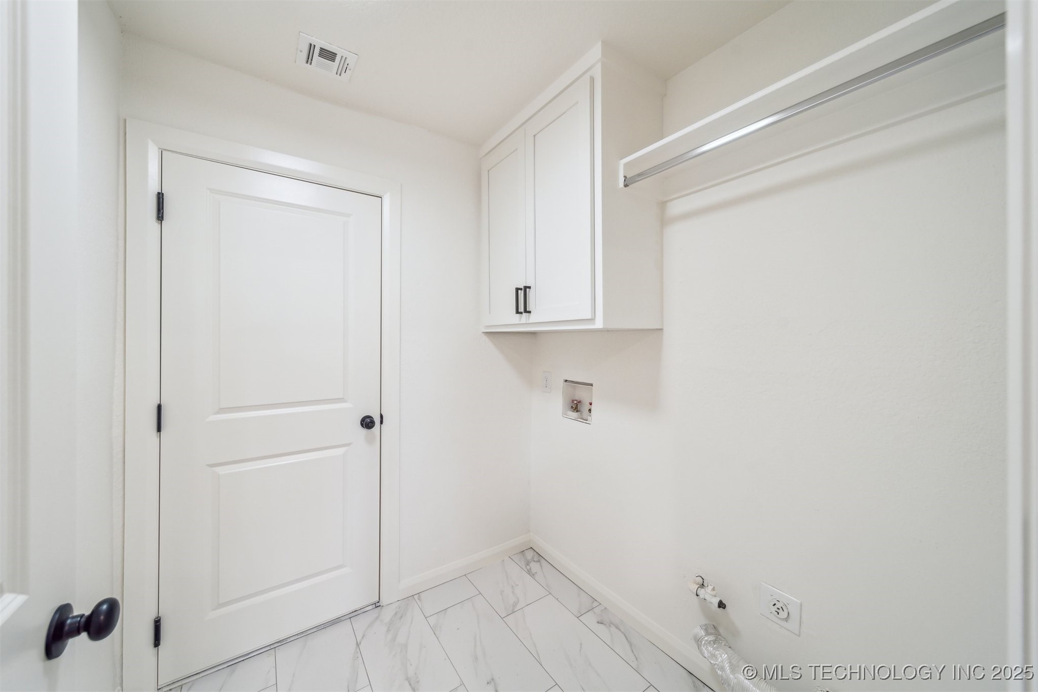 7704 S 85th East Avenue