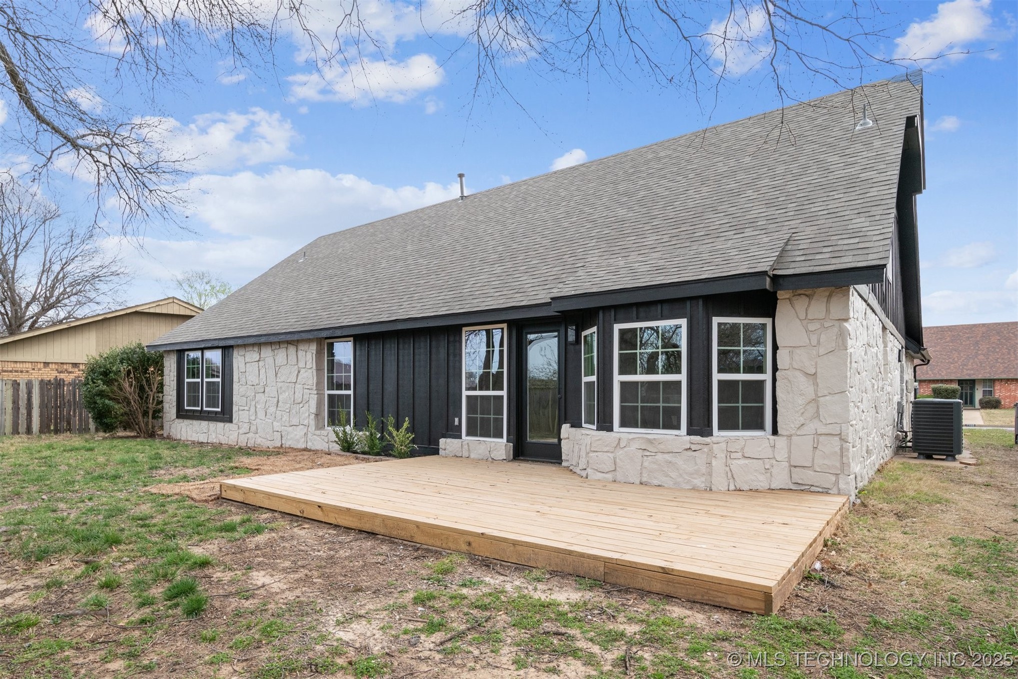 7704 S 85th East Avenue