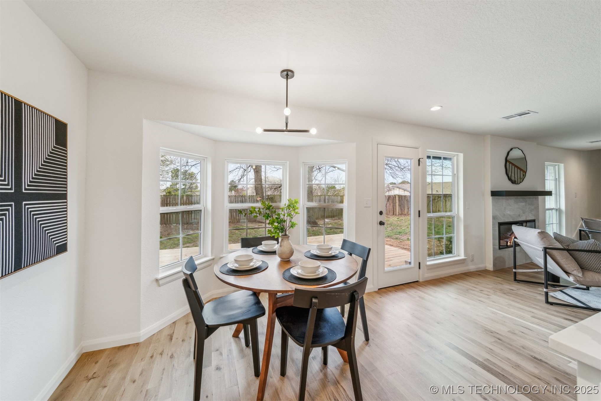 7704 S 85th East Avenue