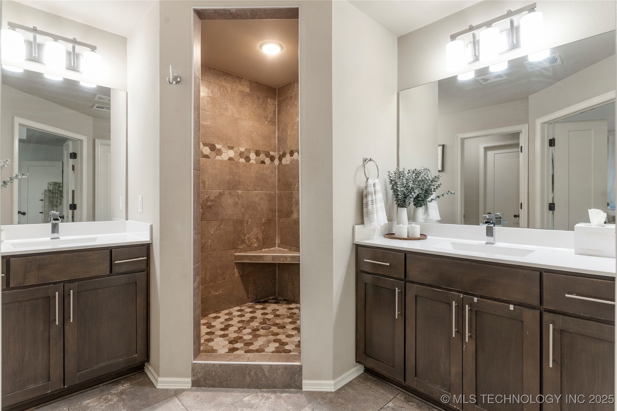 2626 W 115th Street S