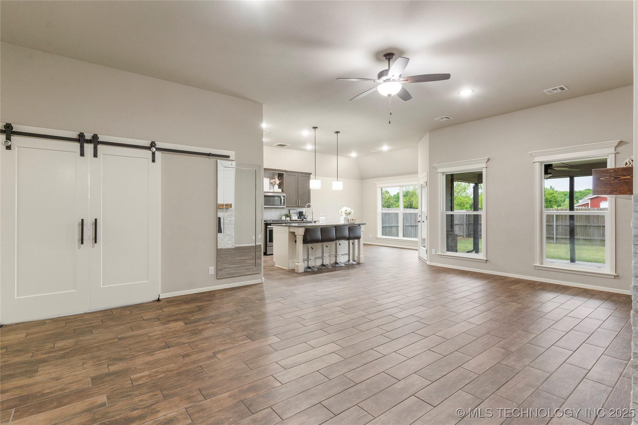 2626 W 115th Street S