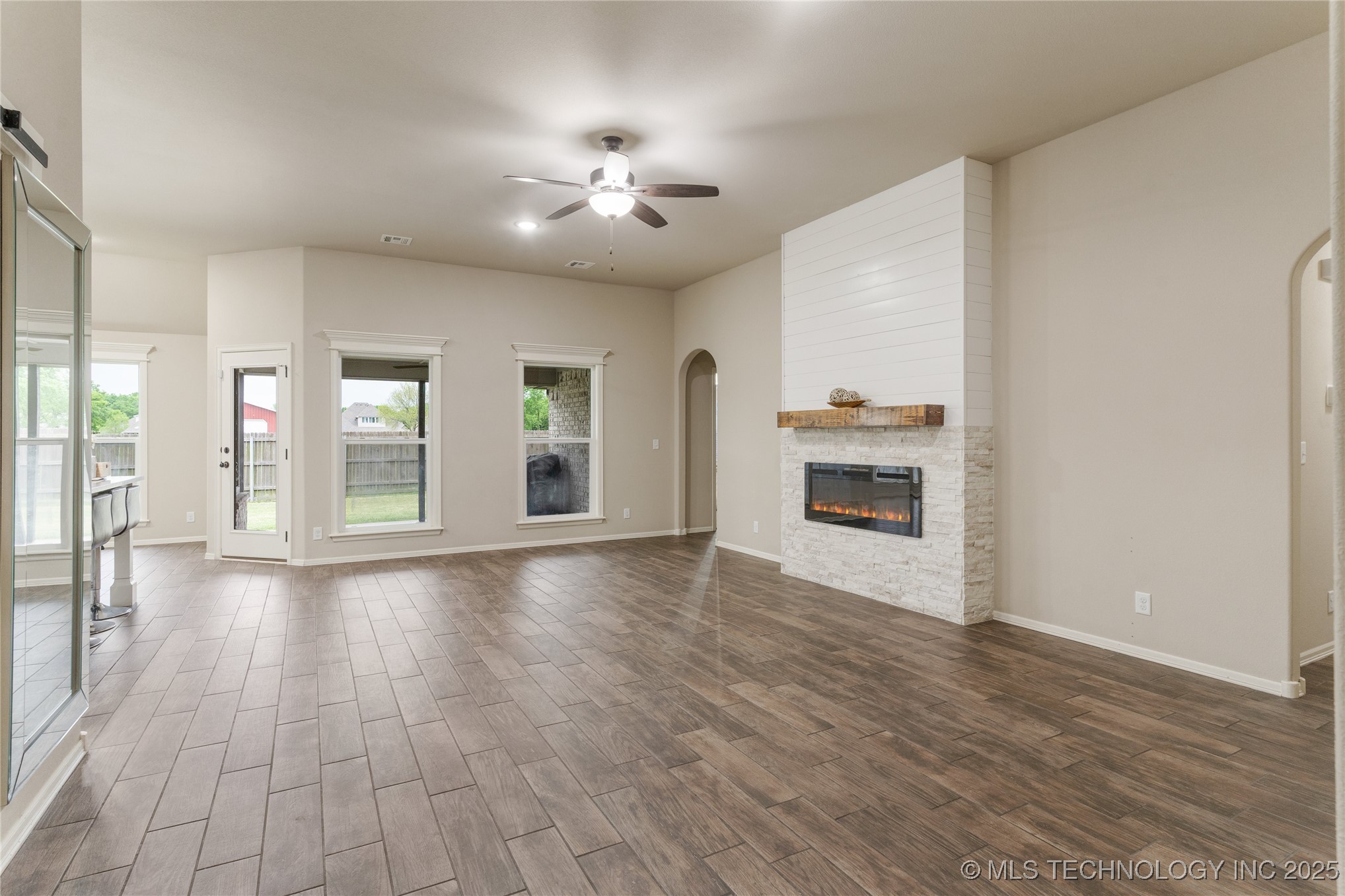 2626 W 115th Street S