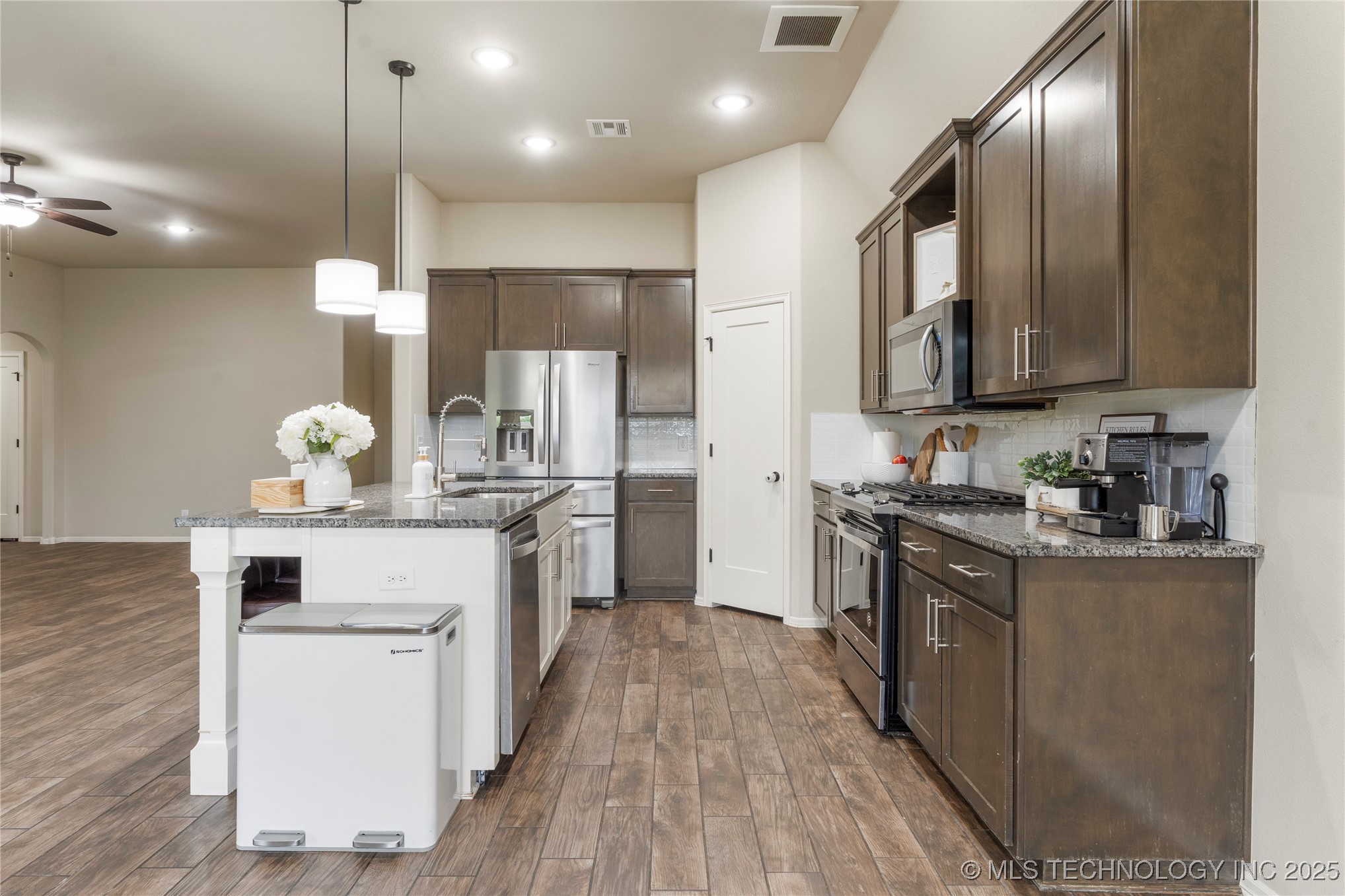 2626 W 115th Street S
