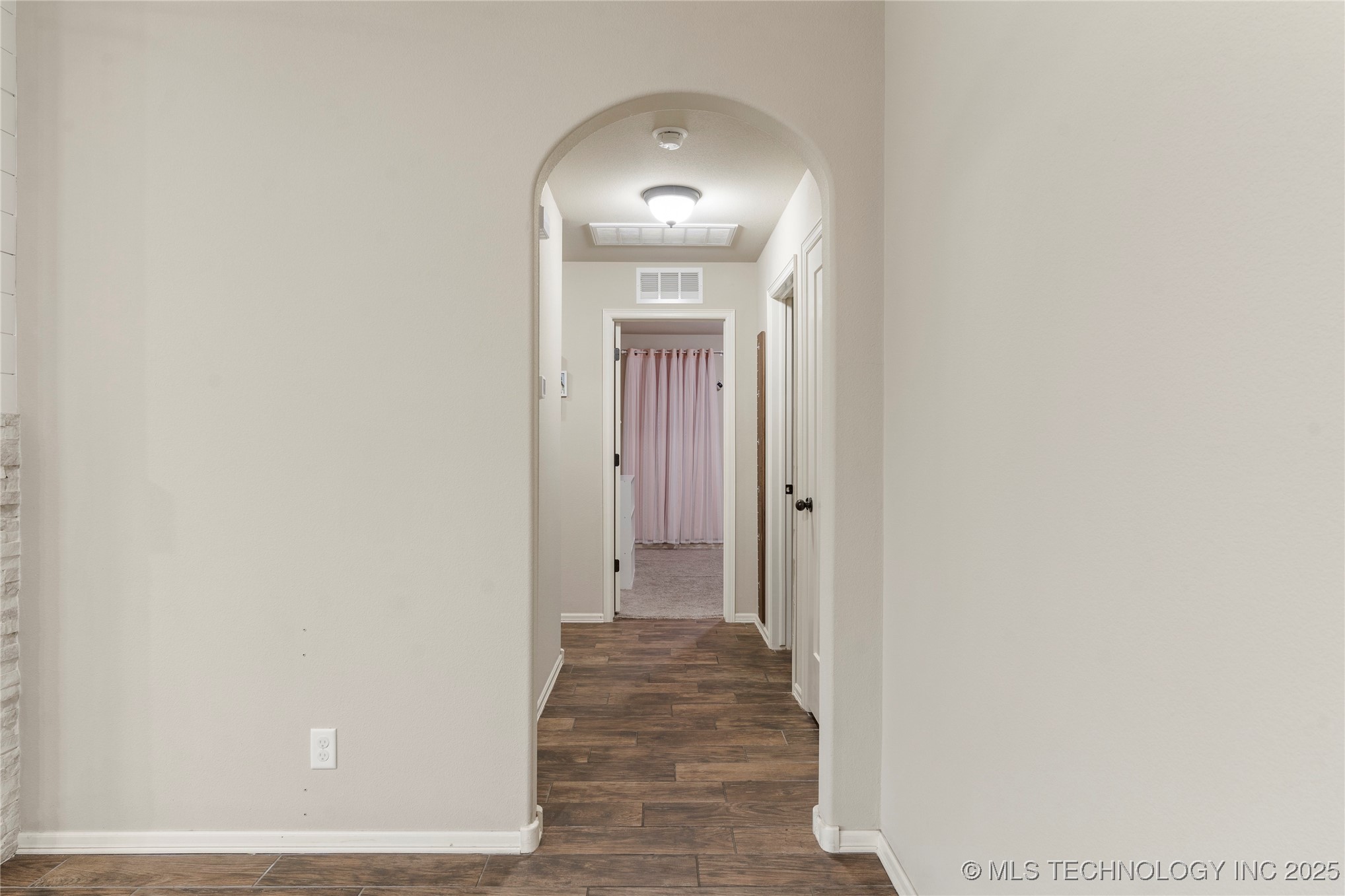 2626 W 115th Street S