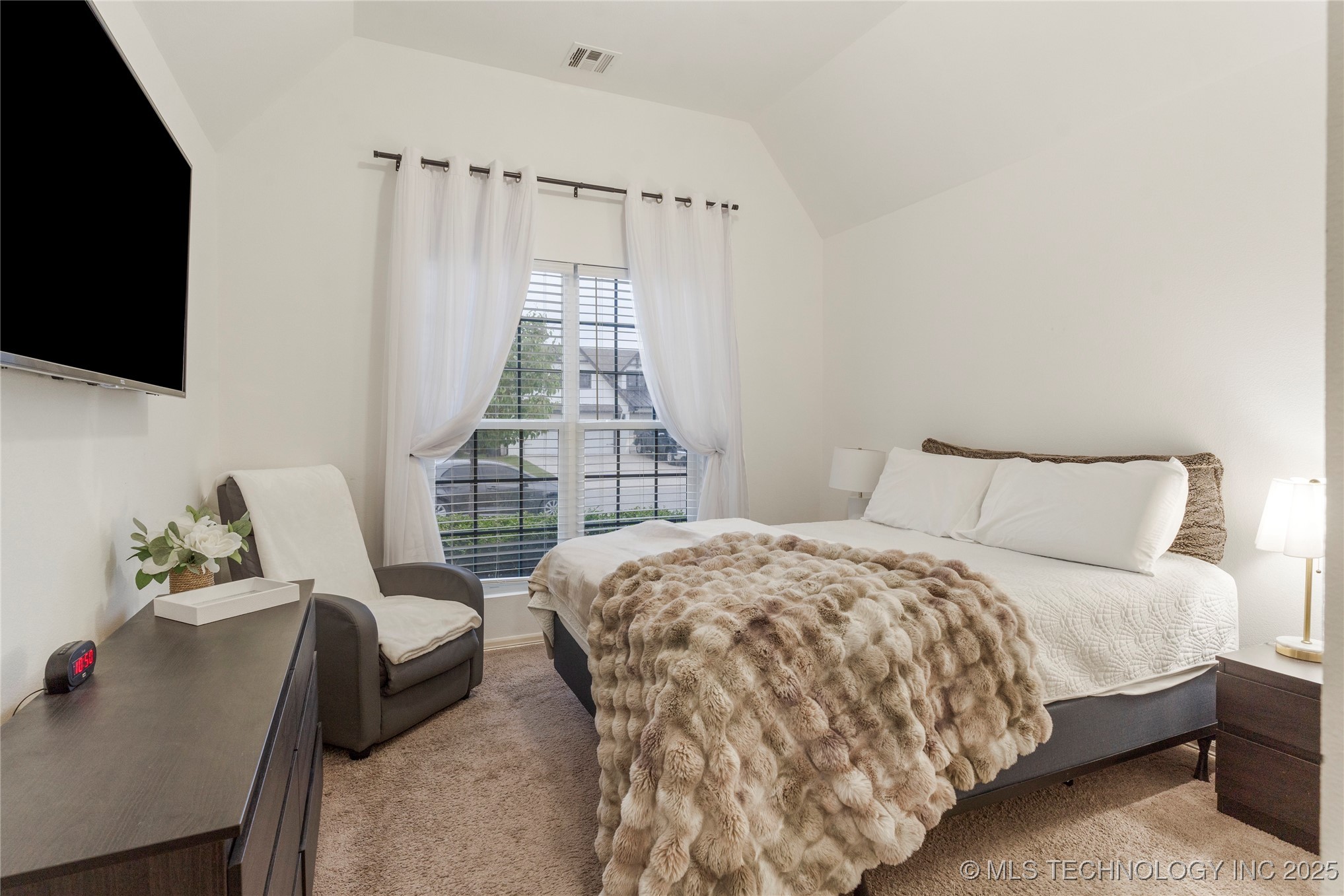2626 W 115th Street S