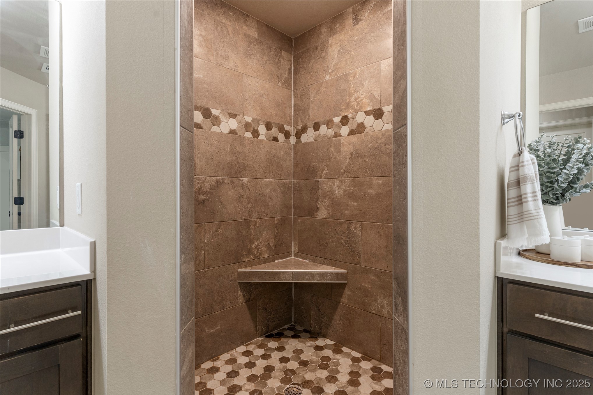 2626 W 115th Street S