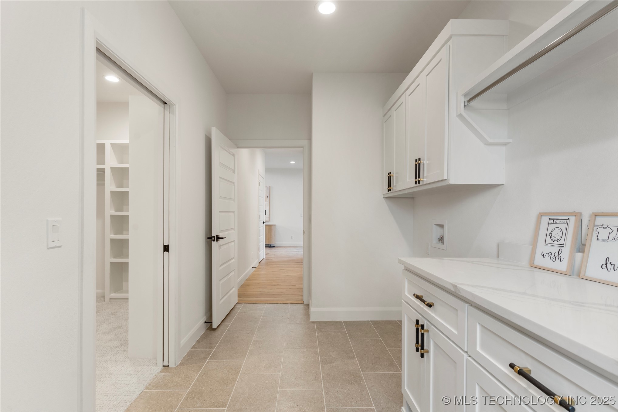 4106 W Albuquerque Street