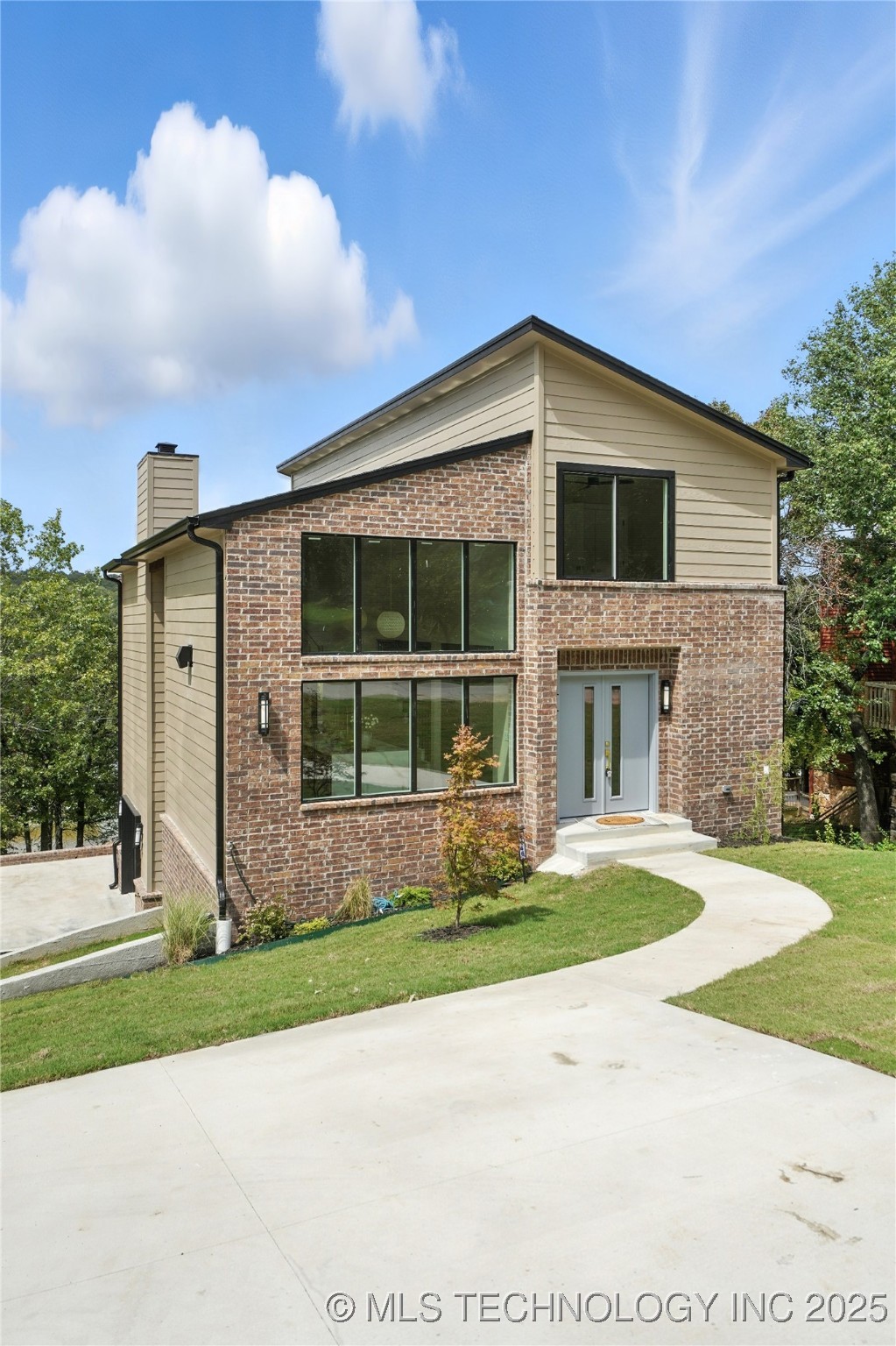 1146 Bayshore Drive