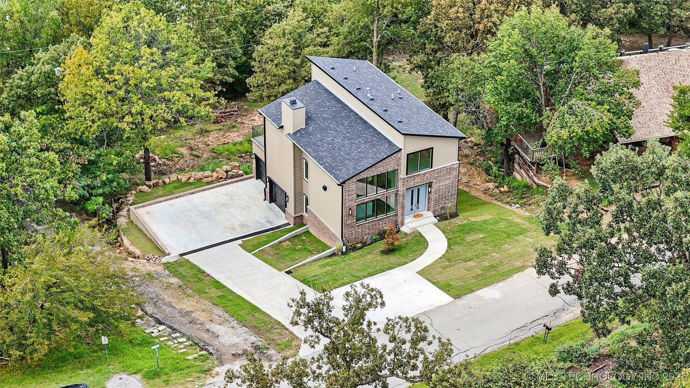 1146 Bayshore Drive