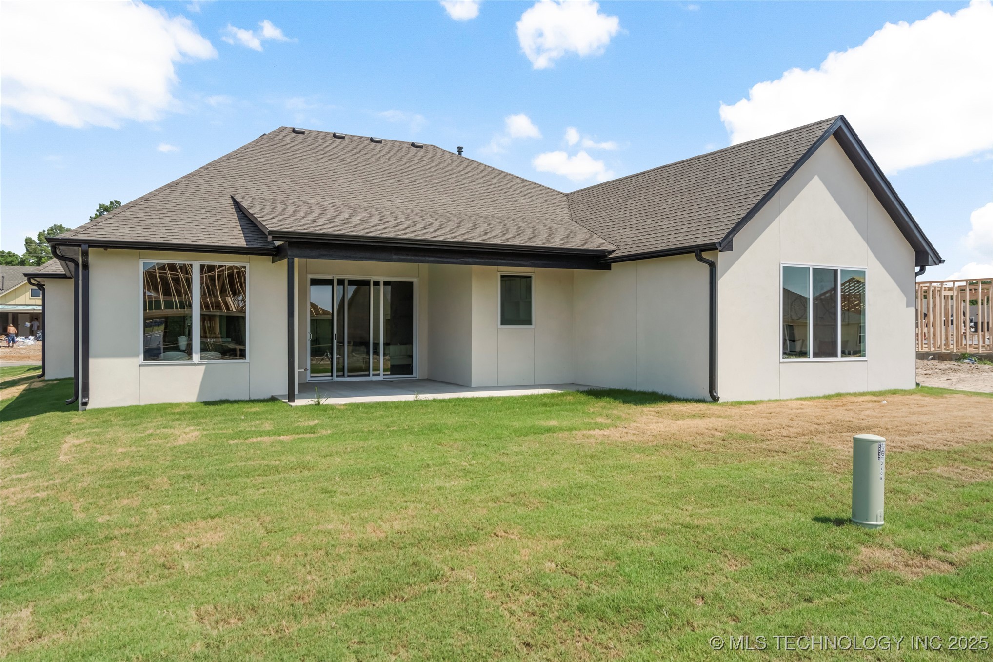 3709 W Delmar Street