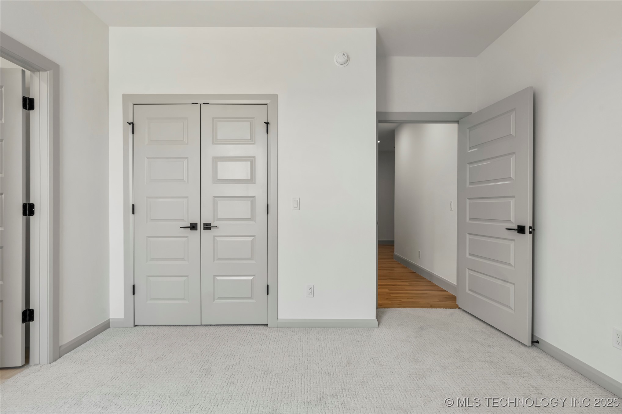 3709 W Delmar Street