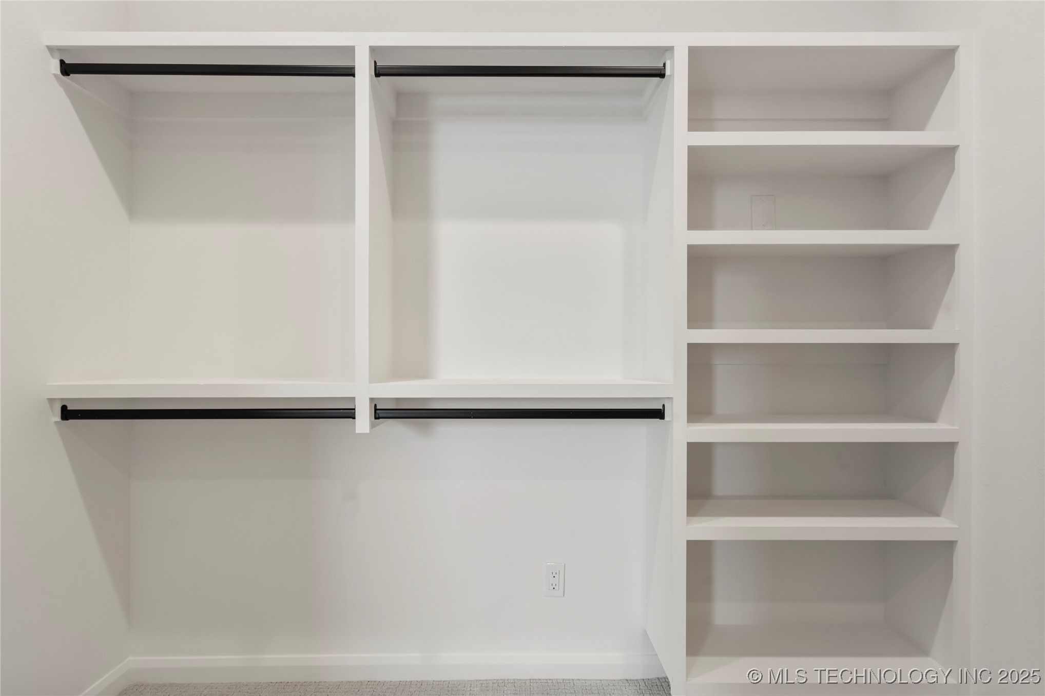 3709 W Delmar Street