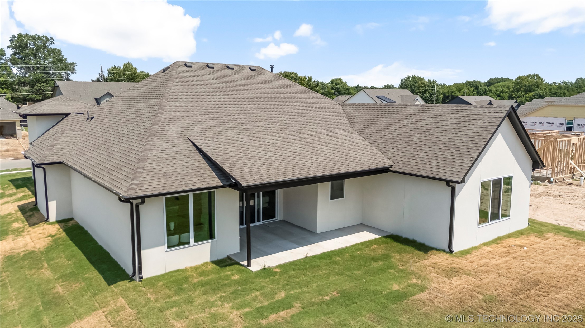 3709 W Delmar Street