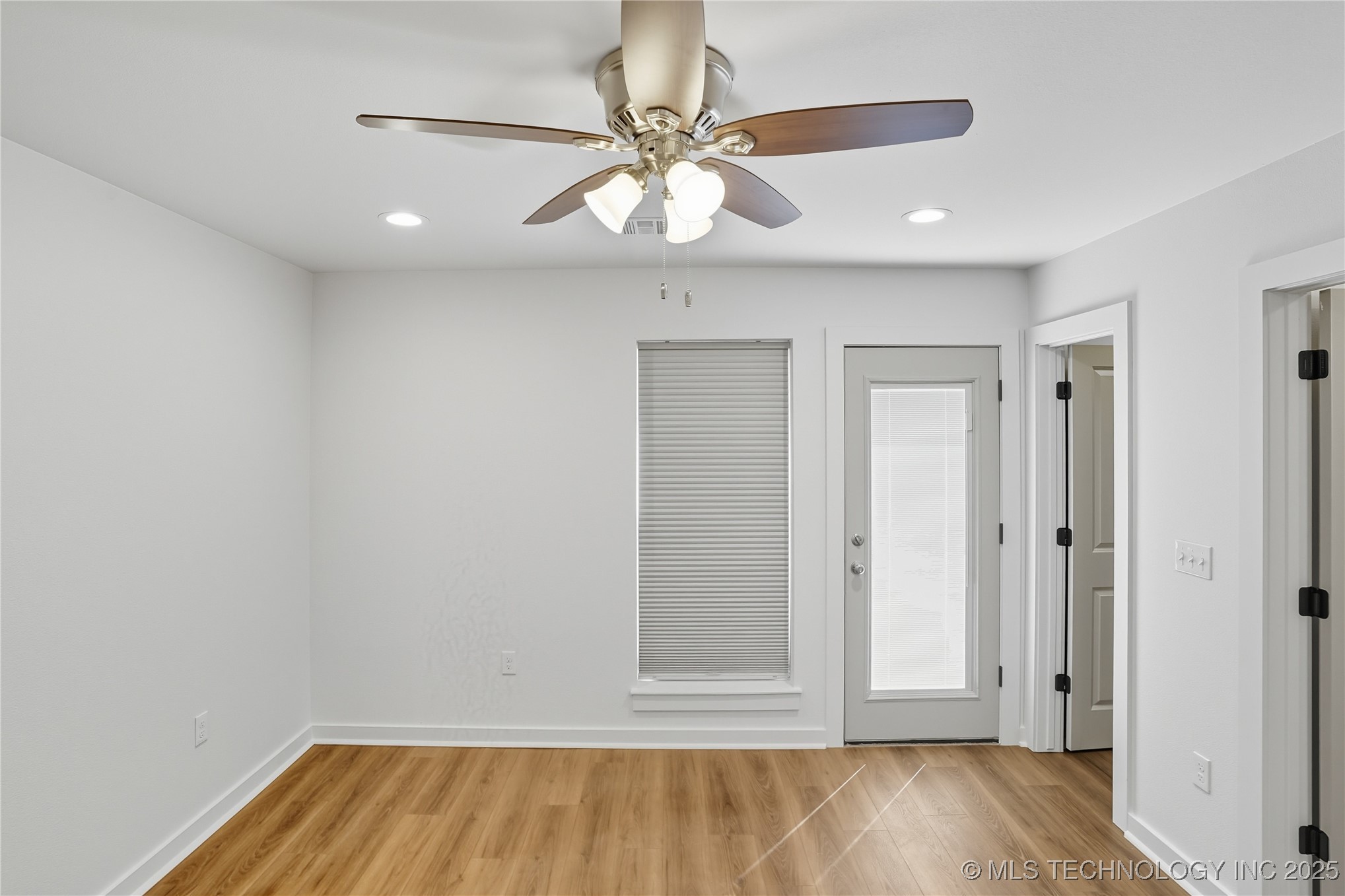 805 N Ridgeway Street