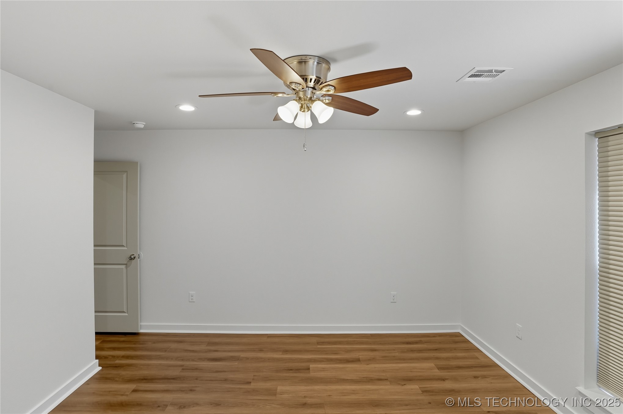 805 N Ridgeway Street