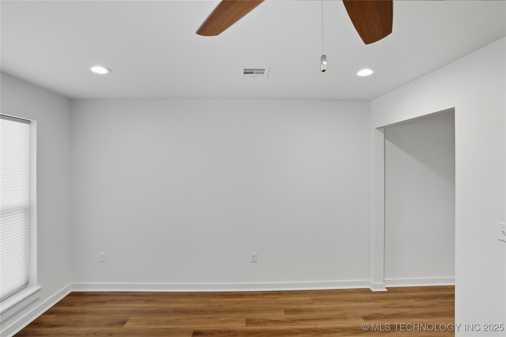 805 N Ridgeway Street