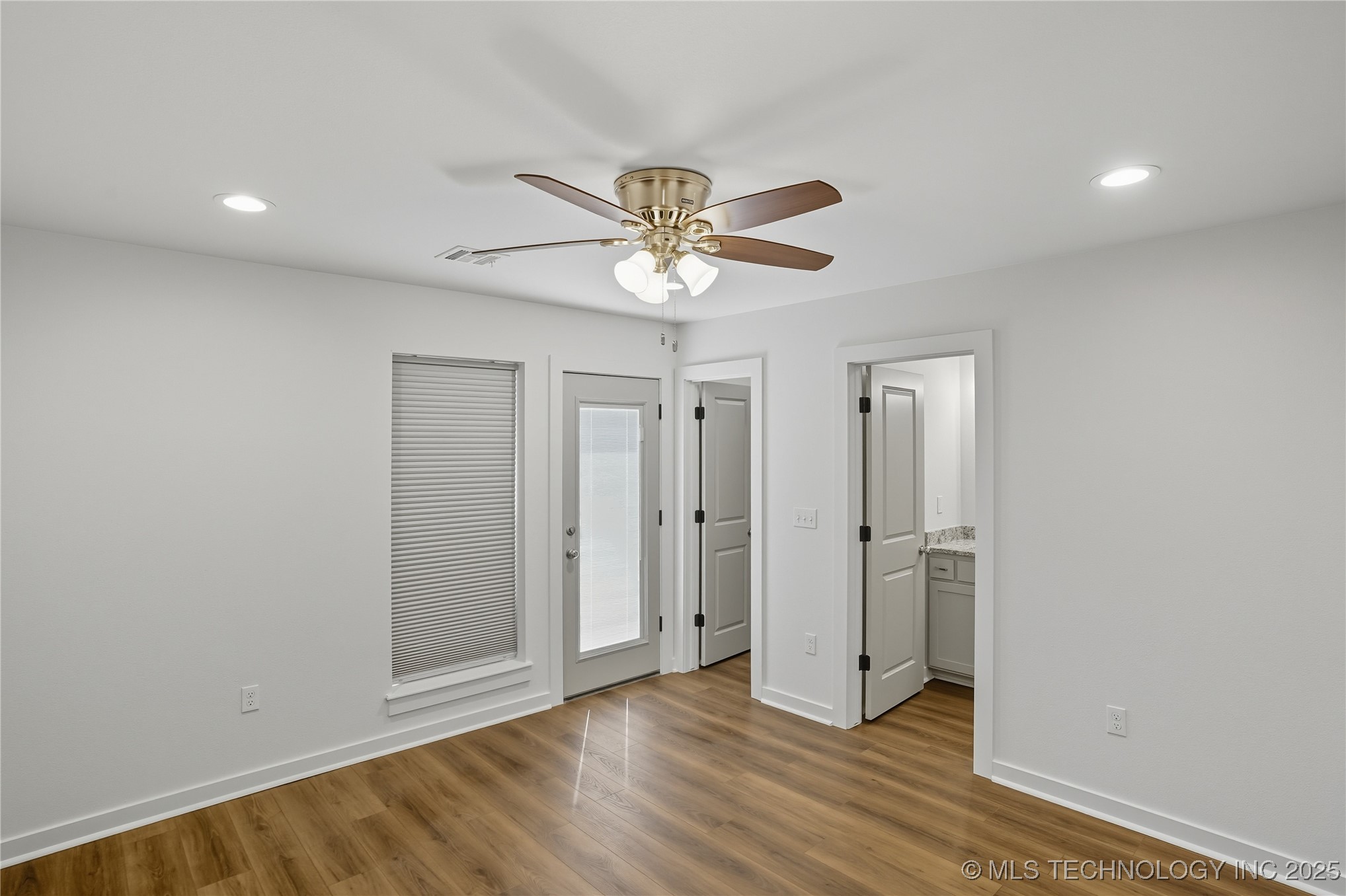 805 N Ridgeway Street