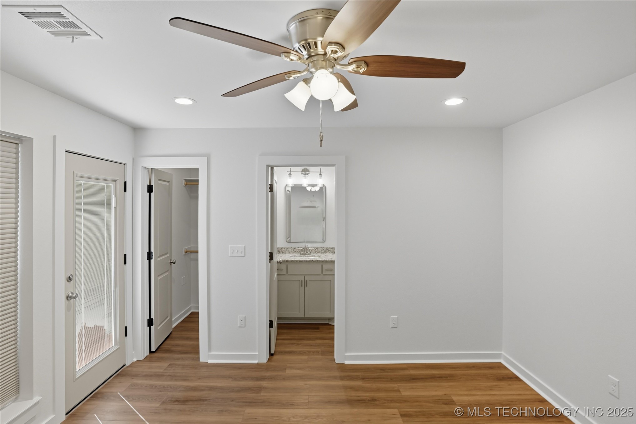 805 N Ridgeway Street