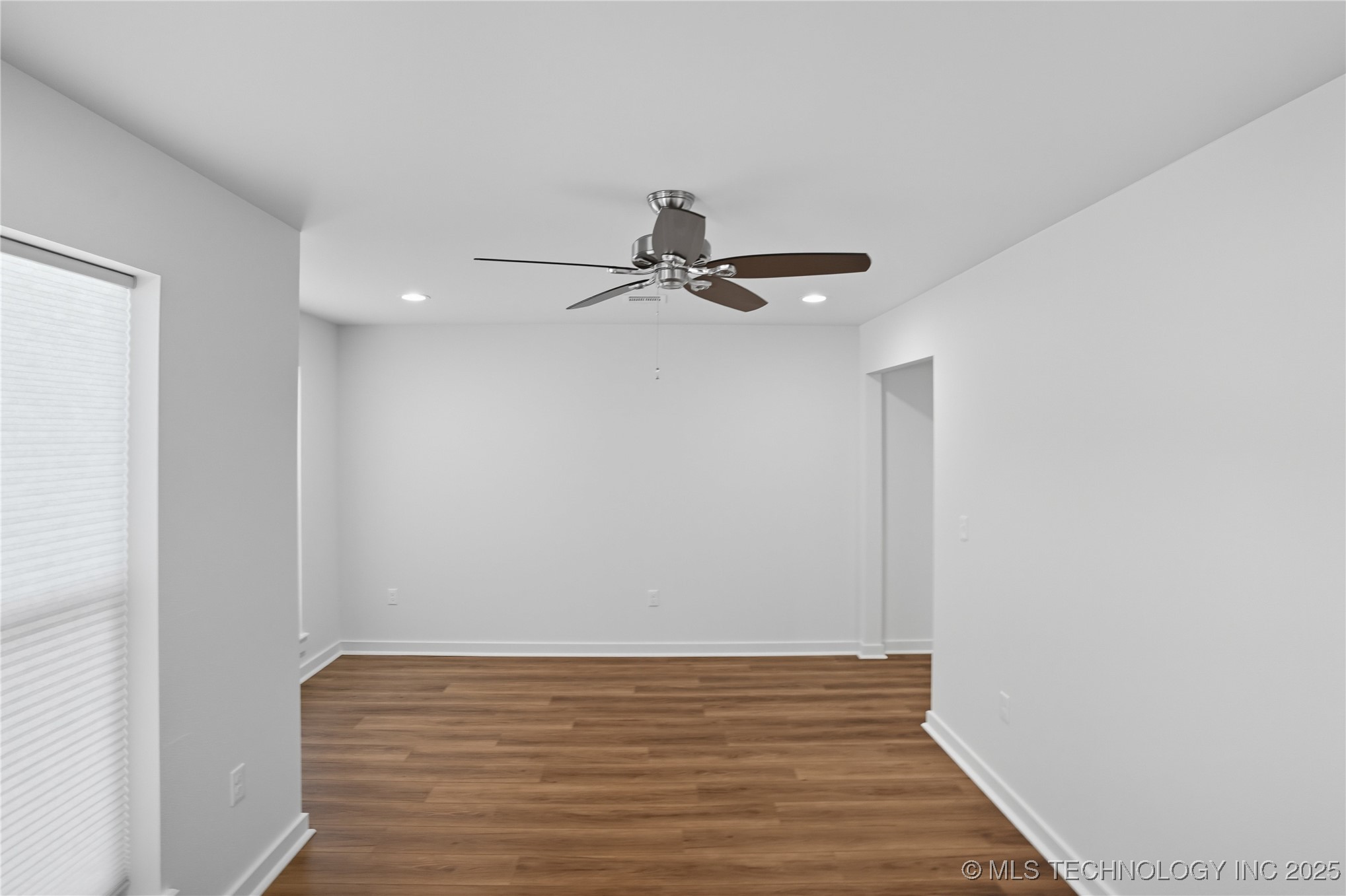 805 N Ridgeway Street