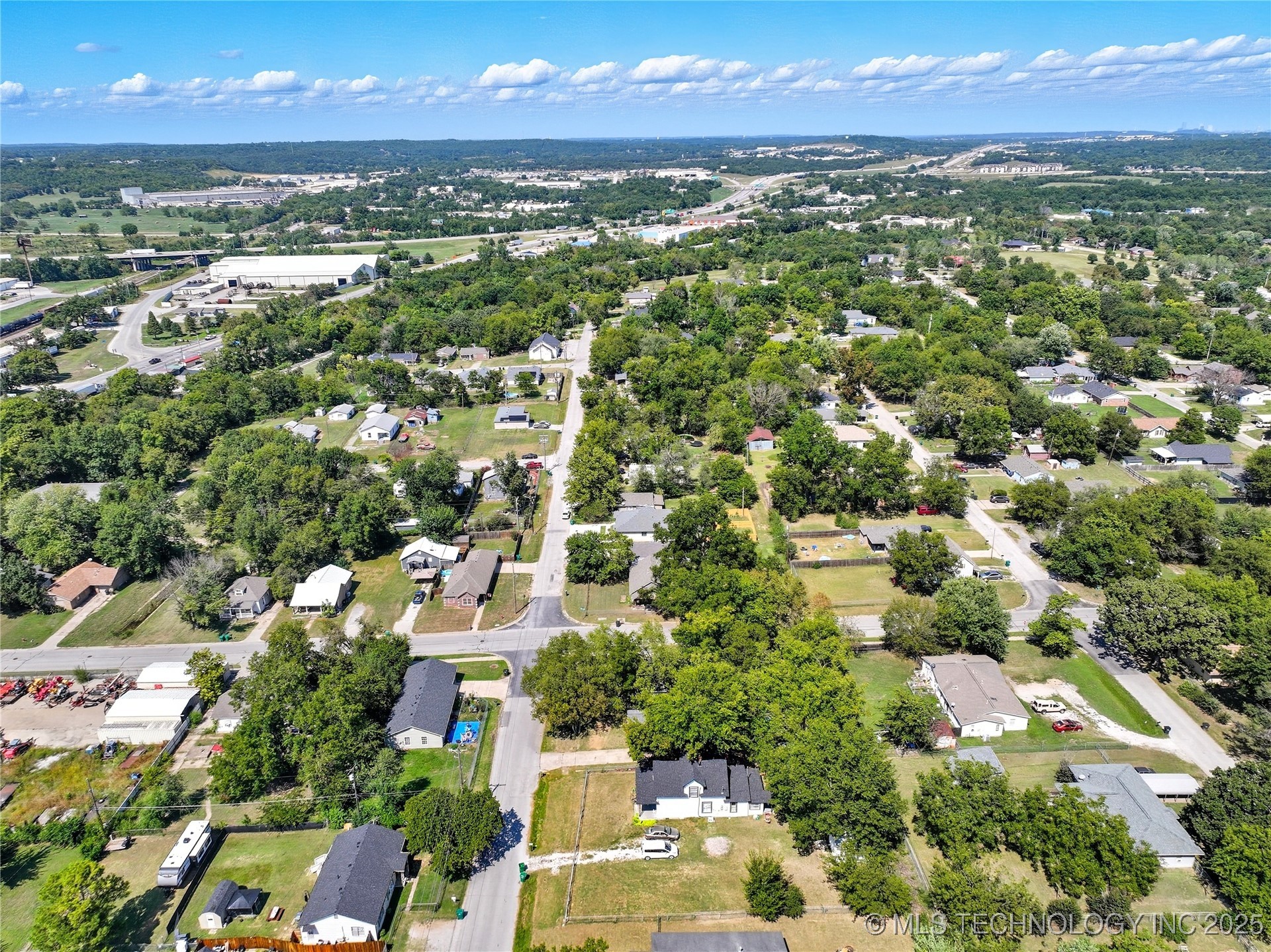 805 N Ridgeway Street