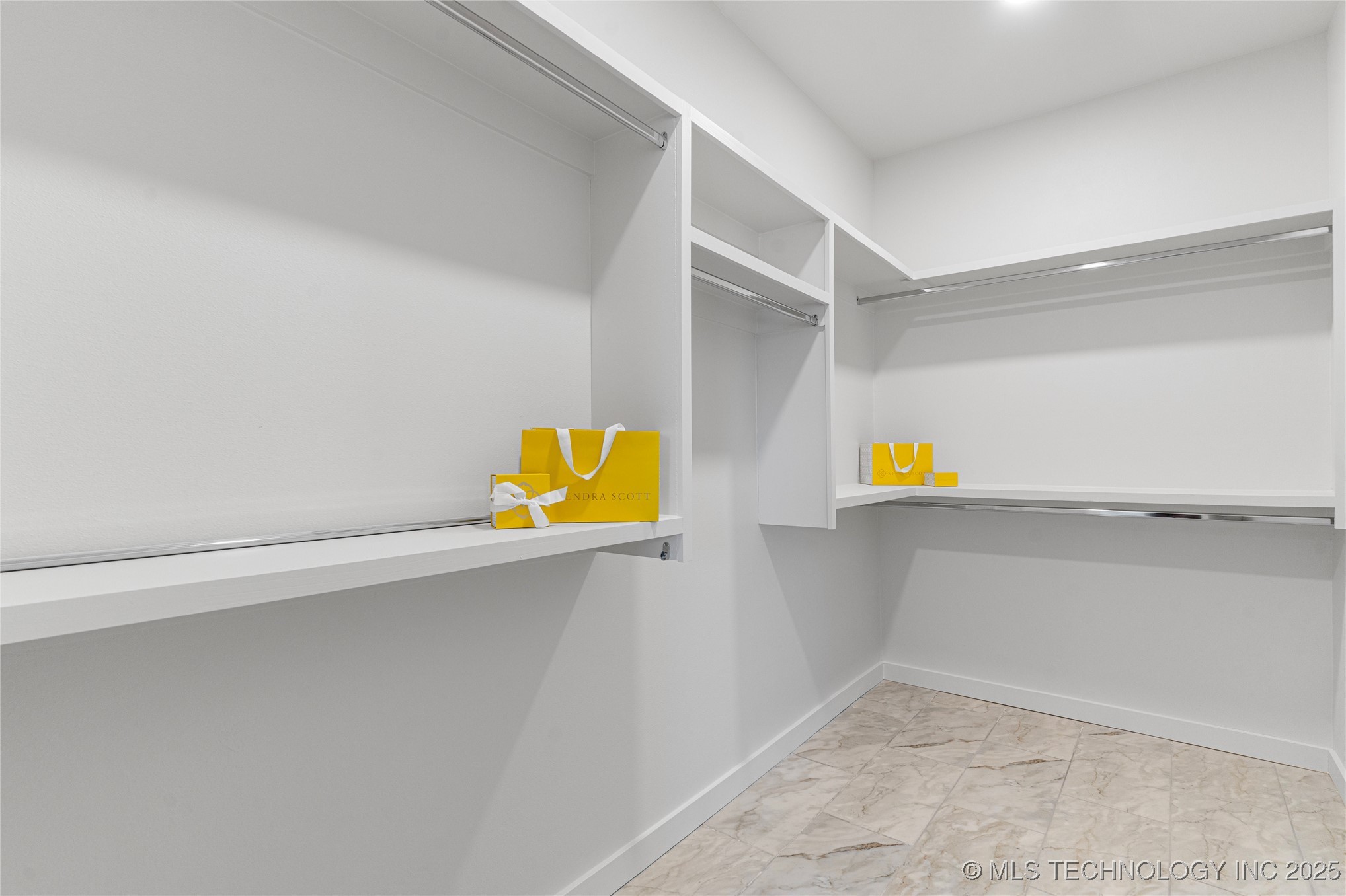 9545 S Cincinnati Street