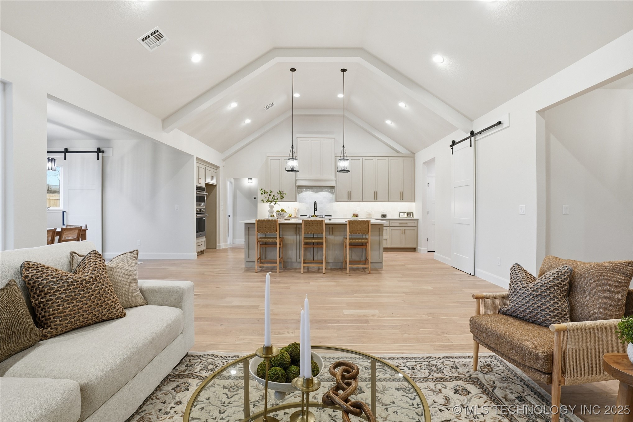 12917 S 21st Place E