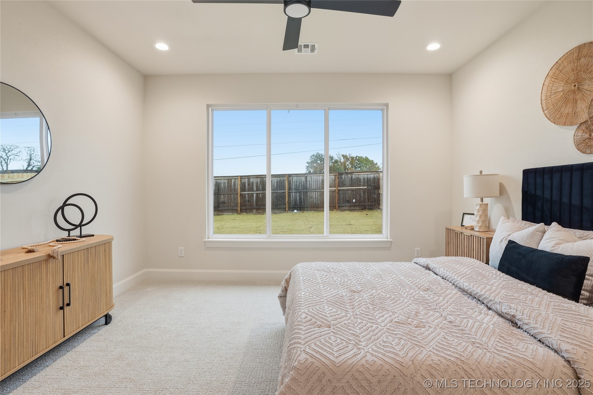 12917 S 21st Place E