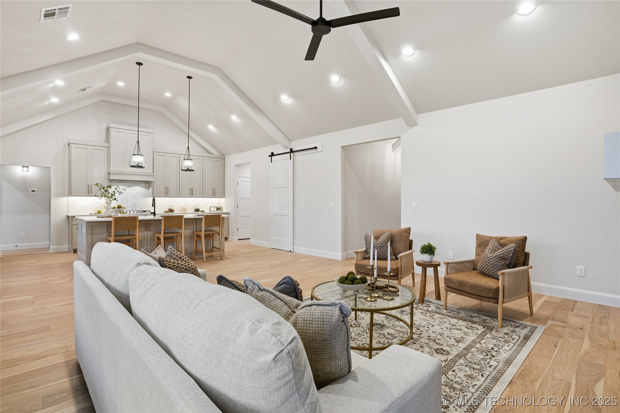 12917 S 21st Place E