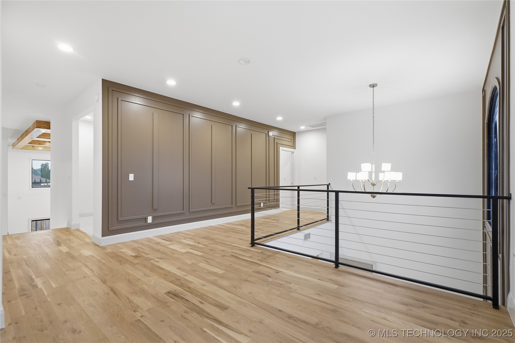 11903 S Vandalia Avenue