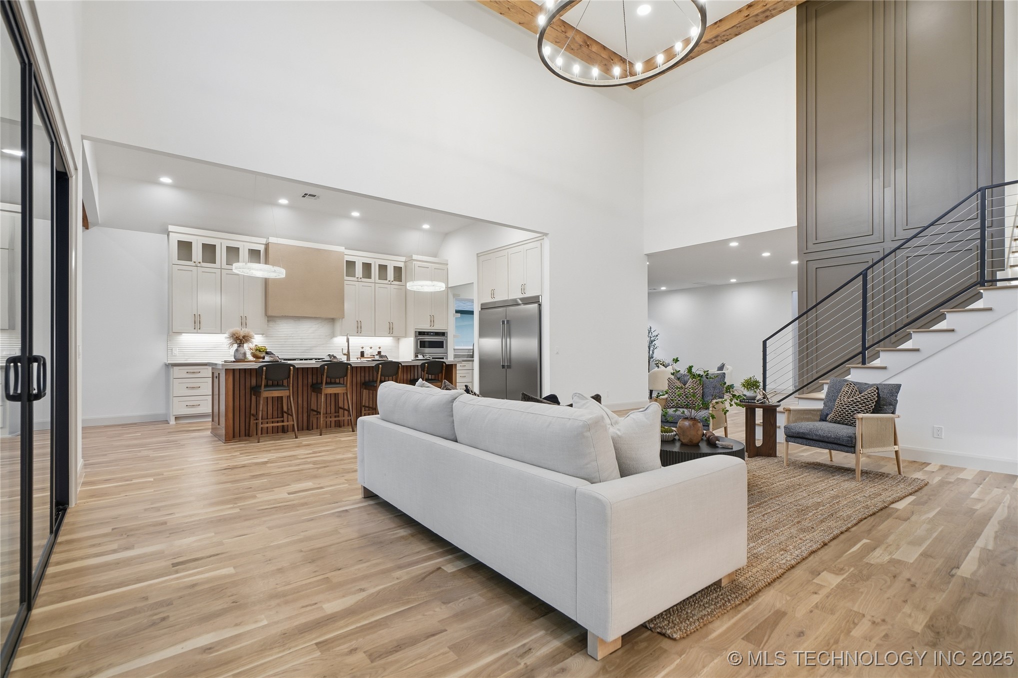 11903 S Vandalia Avenue