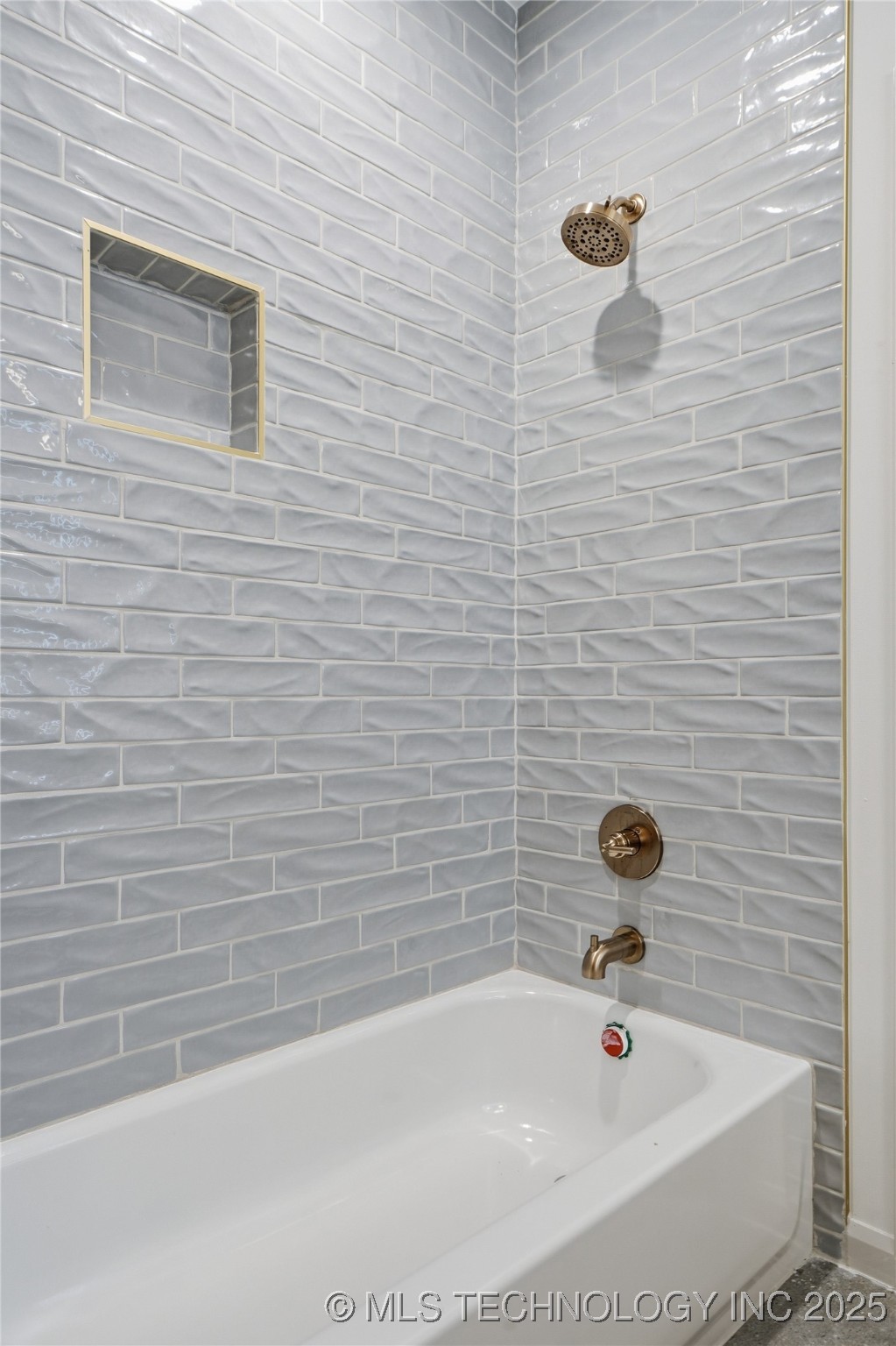 11903 S Vandalia Avenue