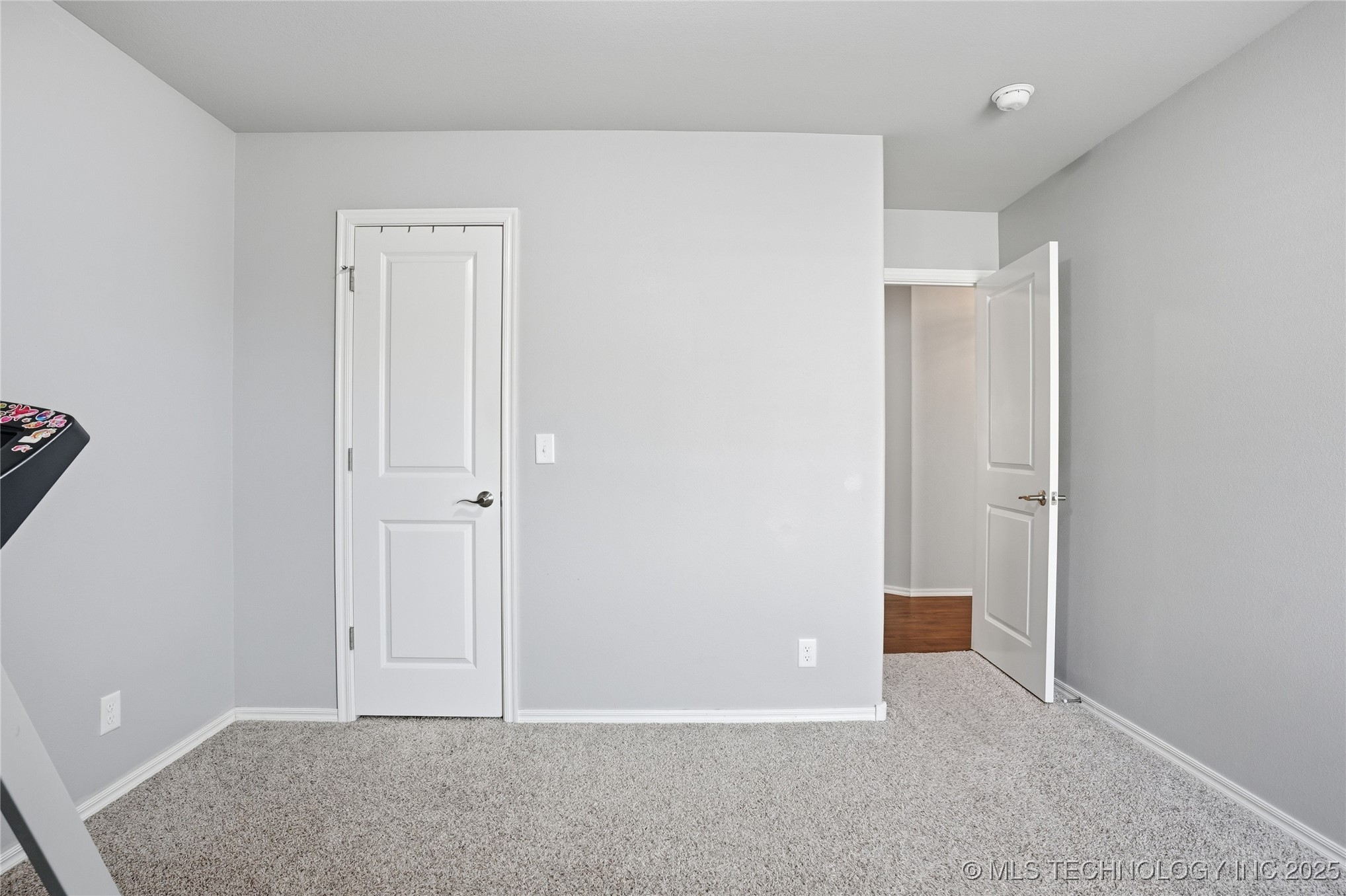 2016 W Huntsville Place