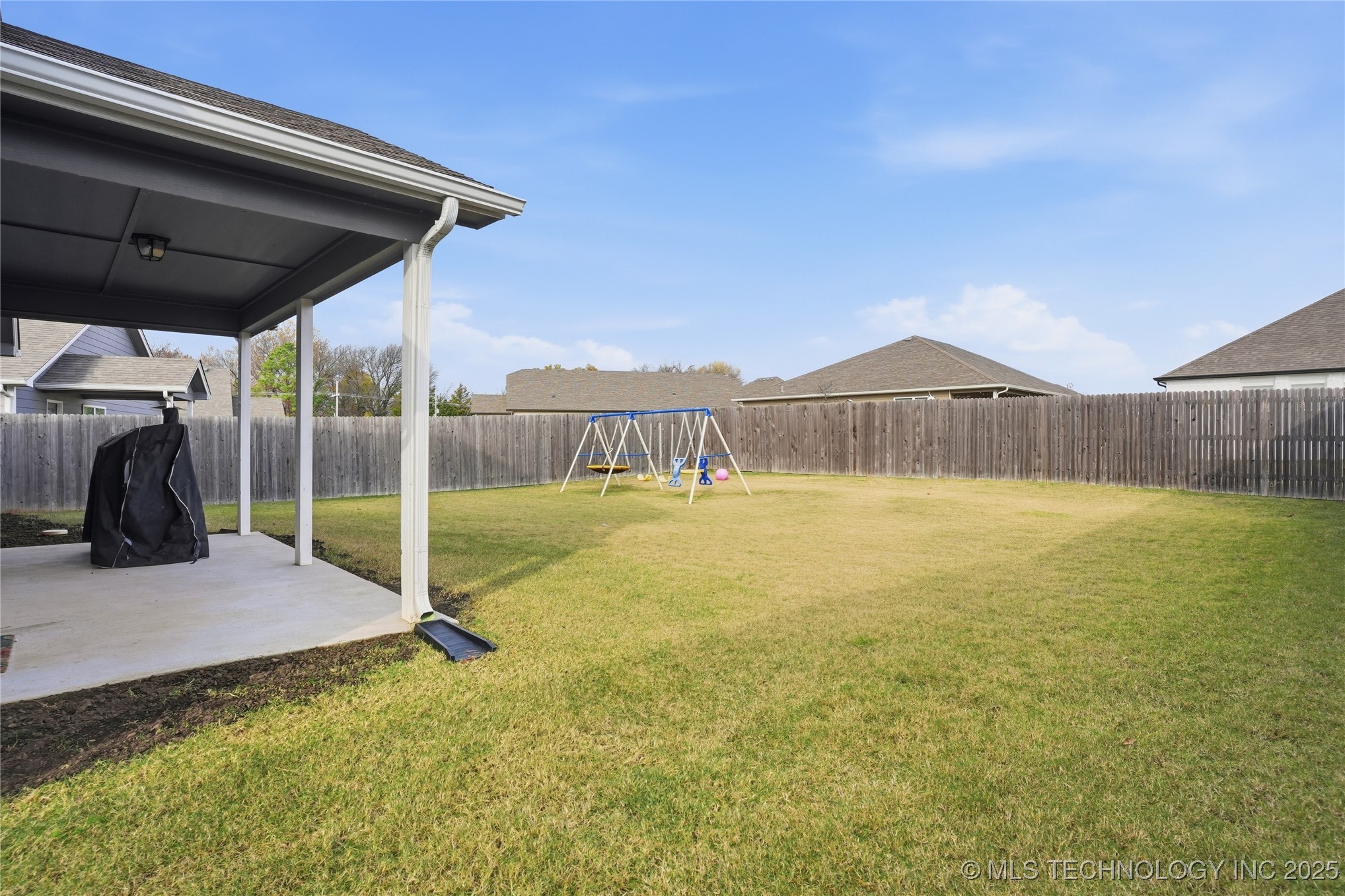 2016 W Huntsville Place