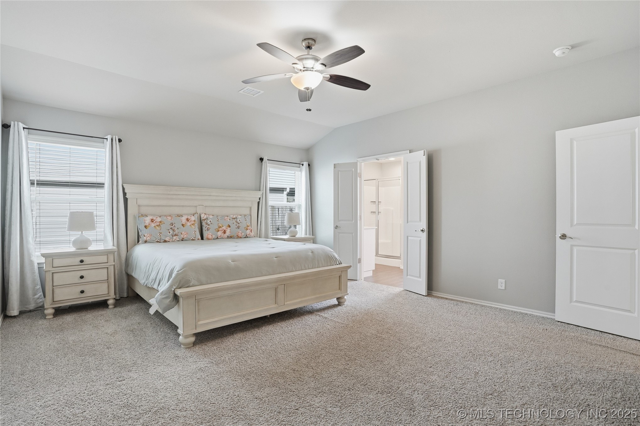 2016 W Huntsville Place