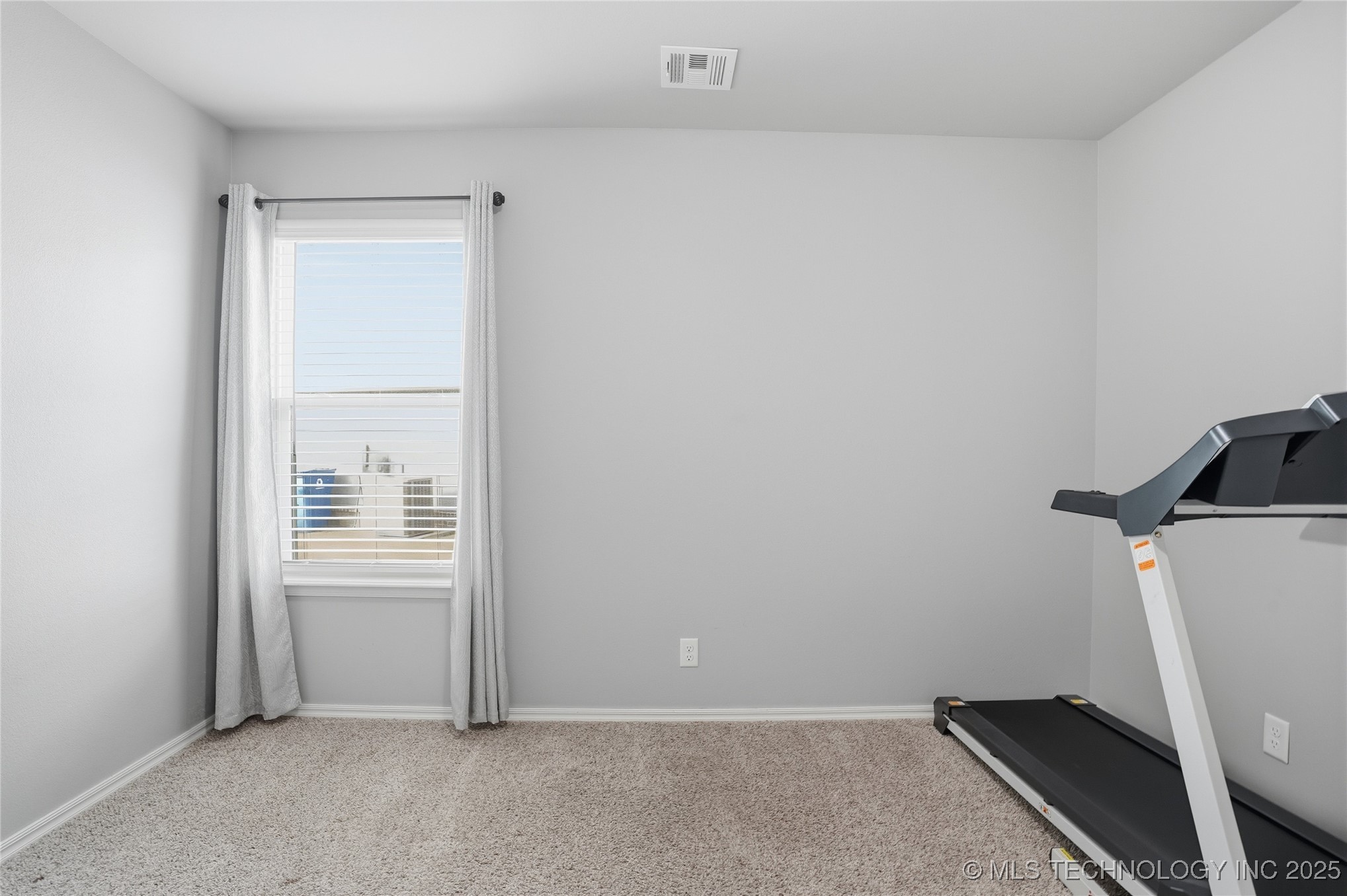 2016 W Huntsville Place