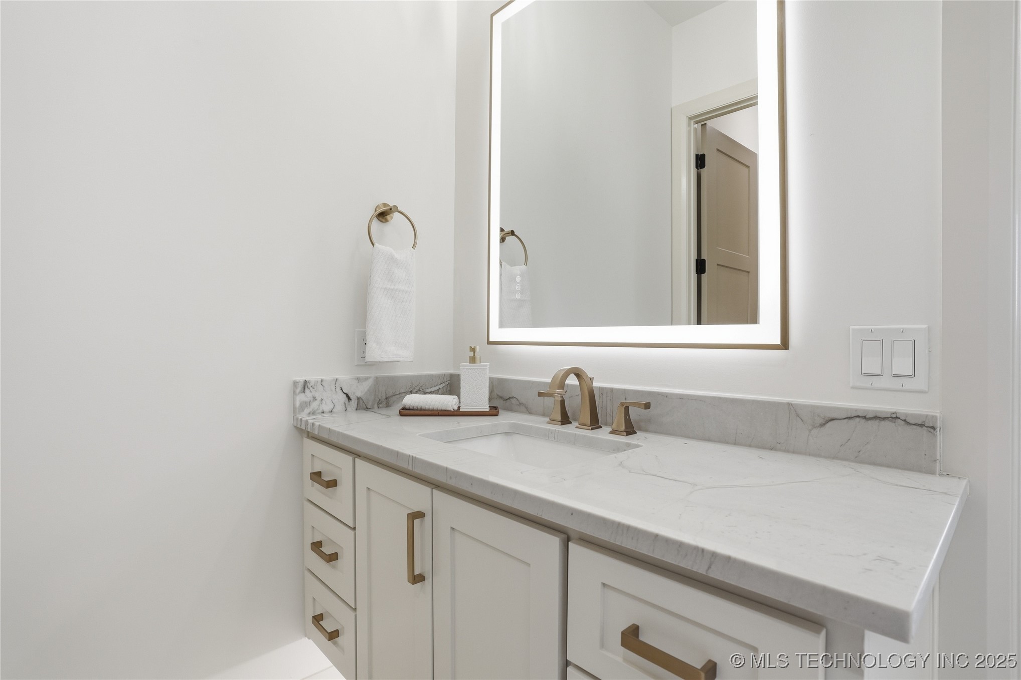 12029 S Vandalia Avenue