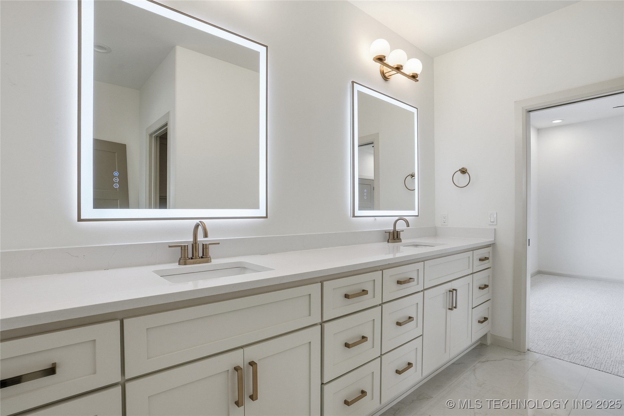 12029 S Vandalia Avenue