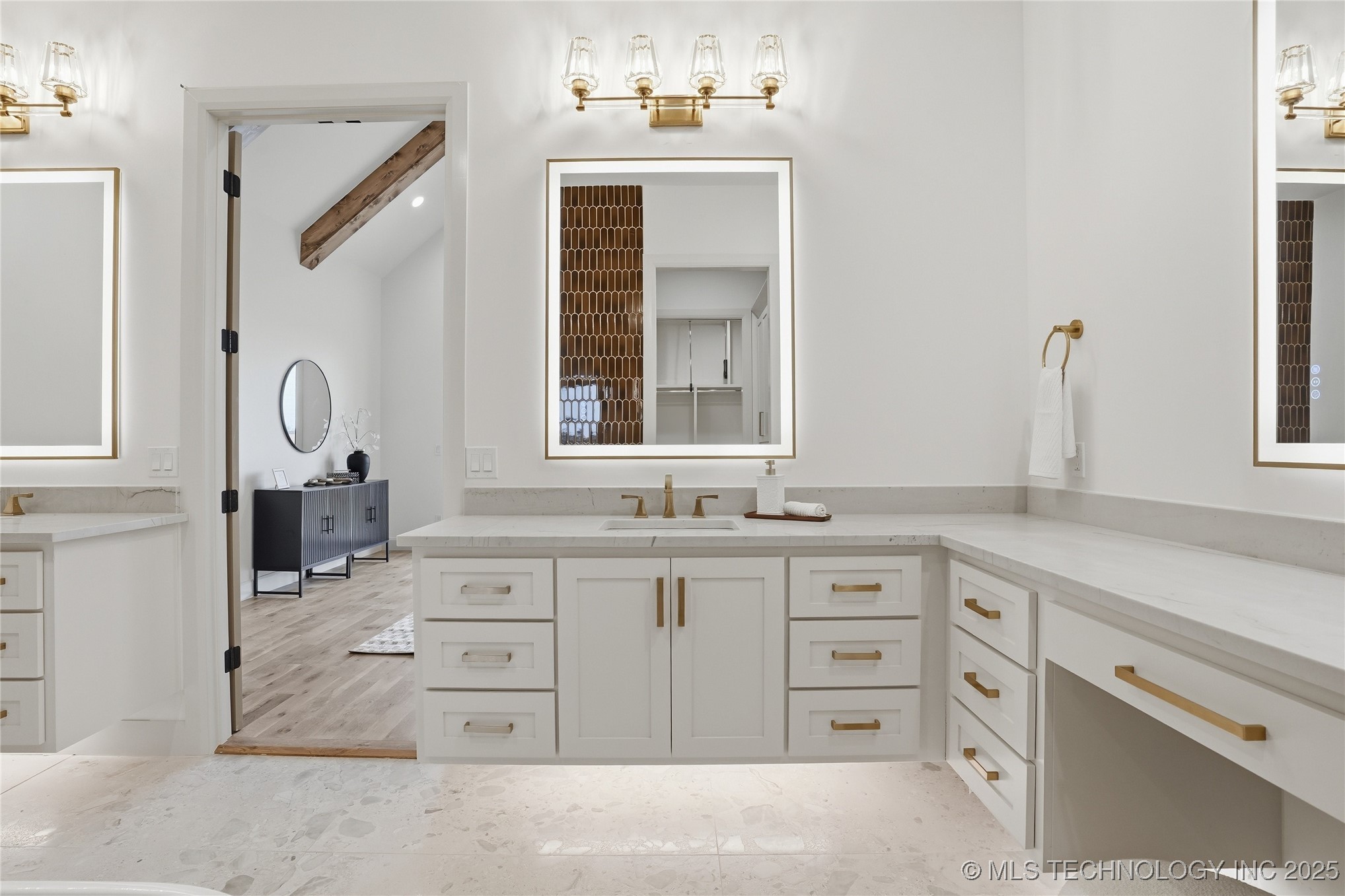 12029 S Vandalia Avenue