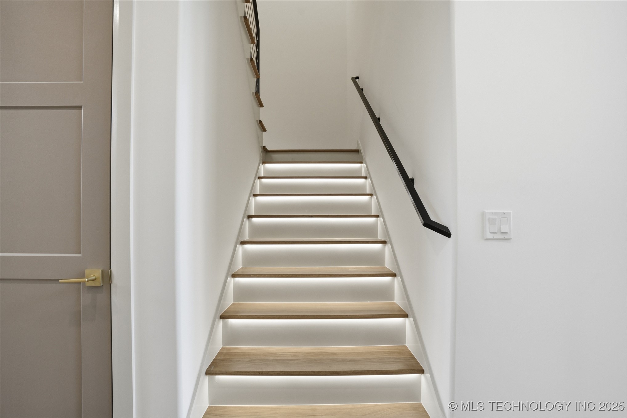 12029 S Vandalia Avenue