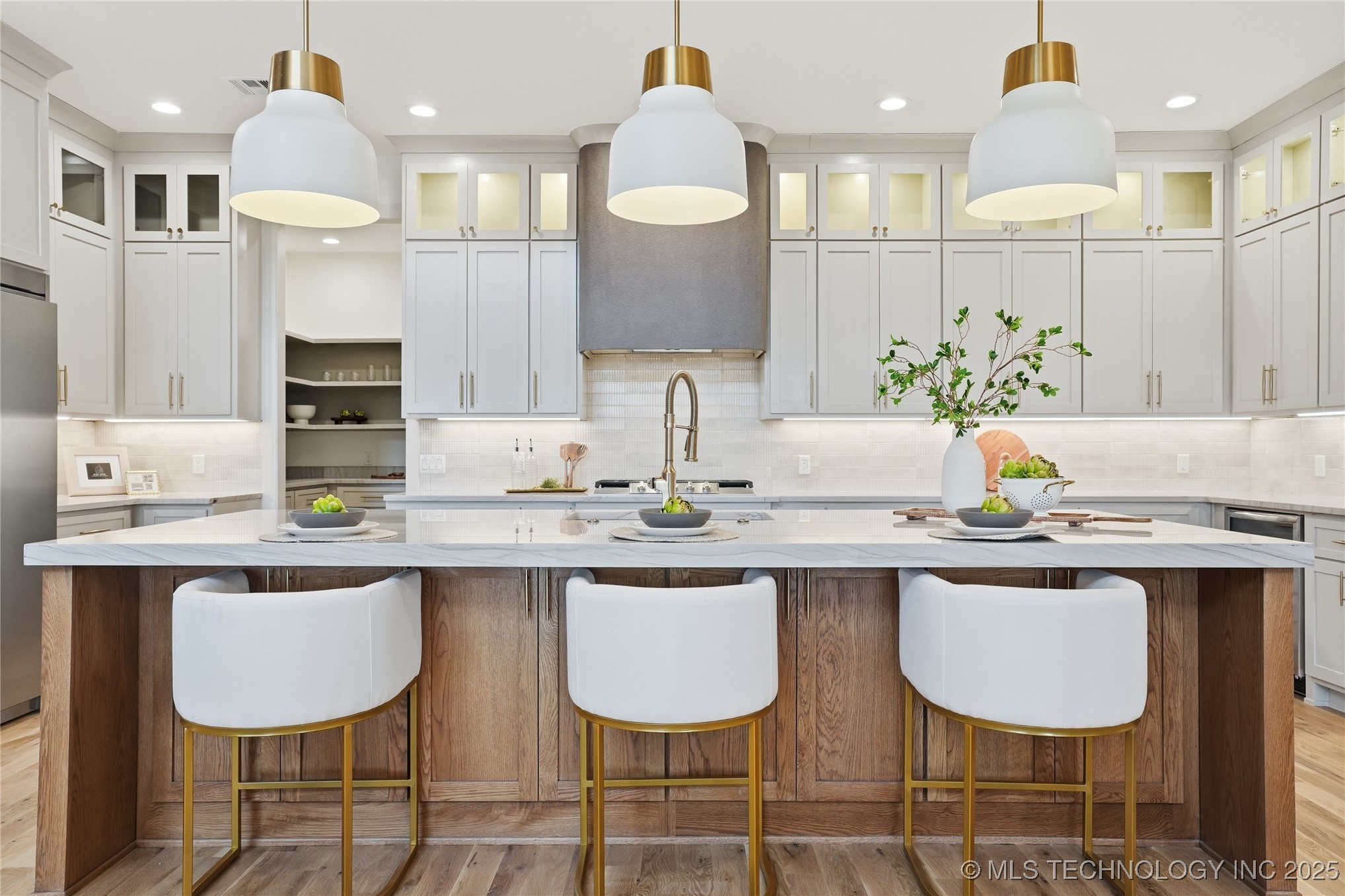 12029 S Vandalia Avenue