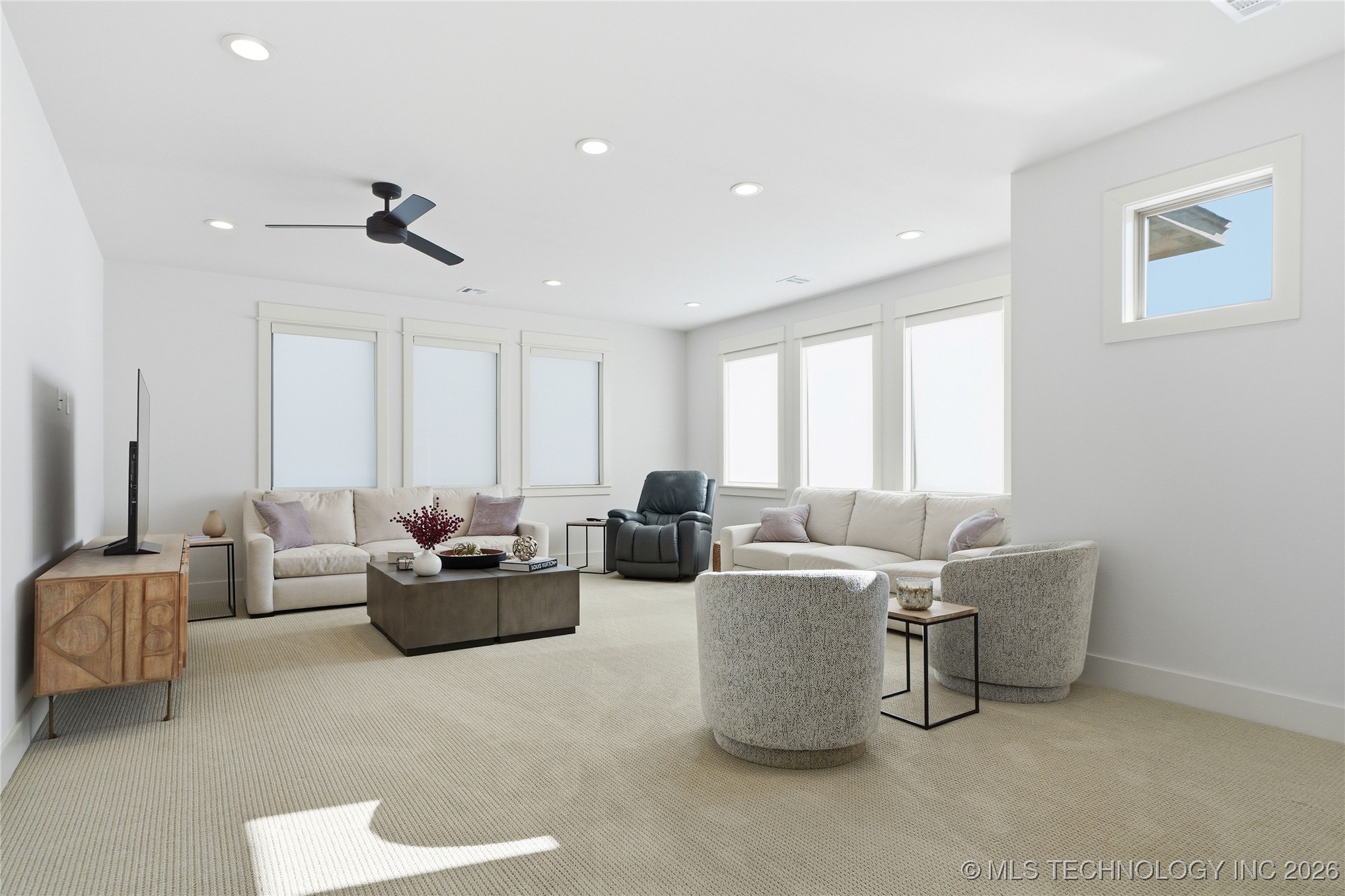 9705 E 116th Place S