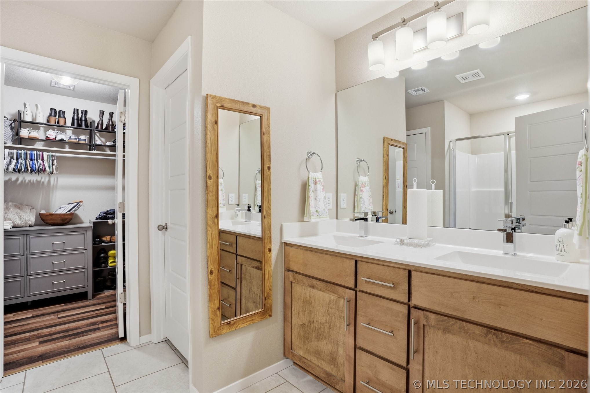 13925 S Kenosha Avenue