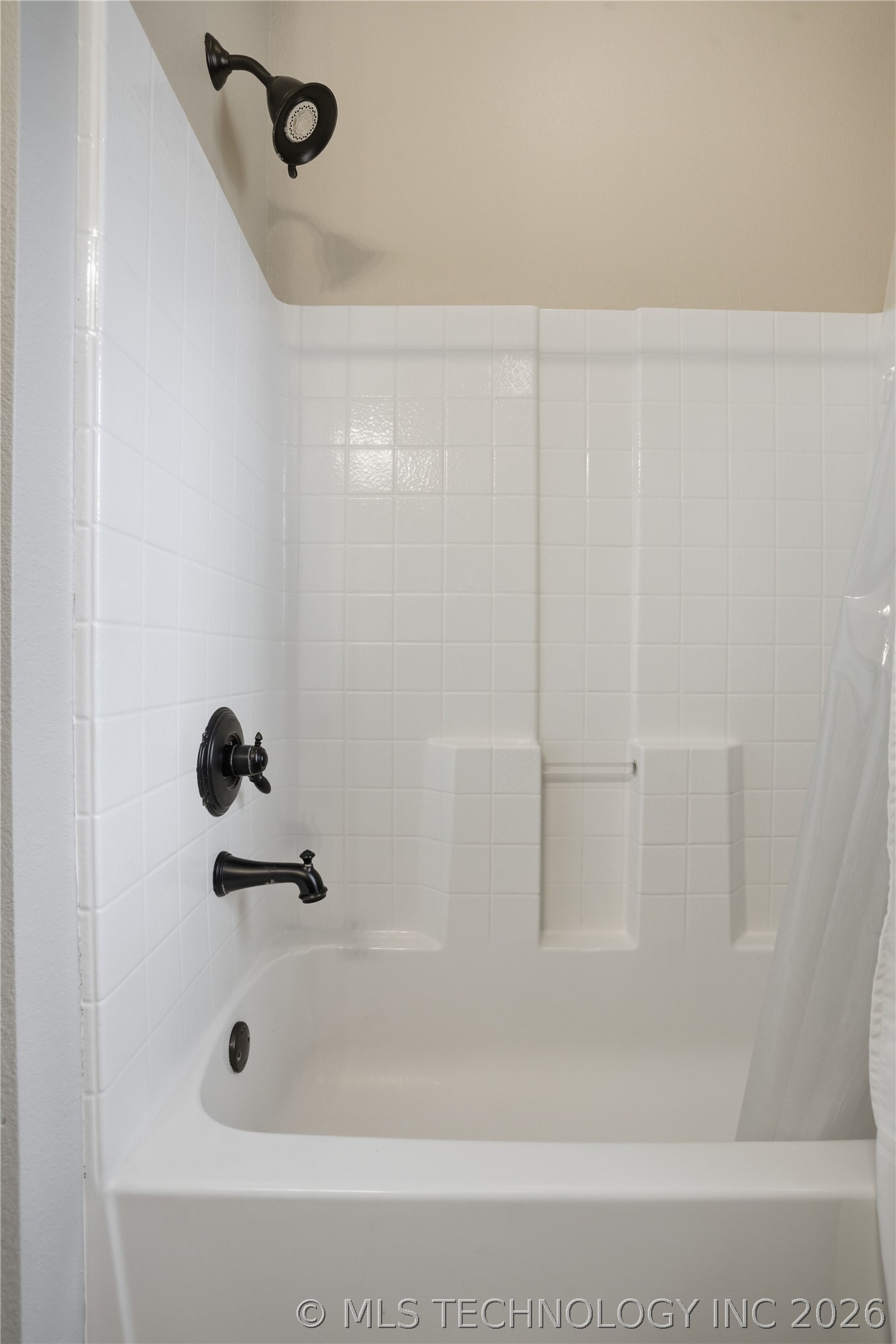 18005 S 71st East Avenue