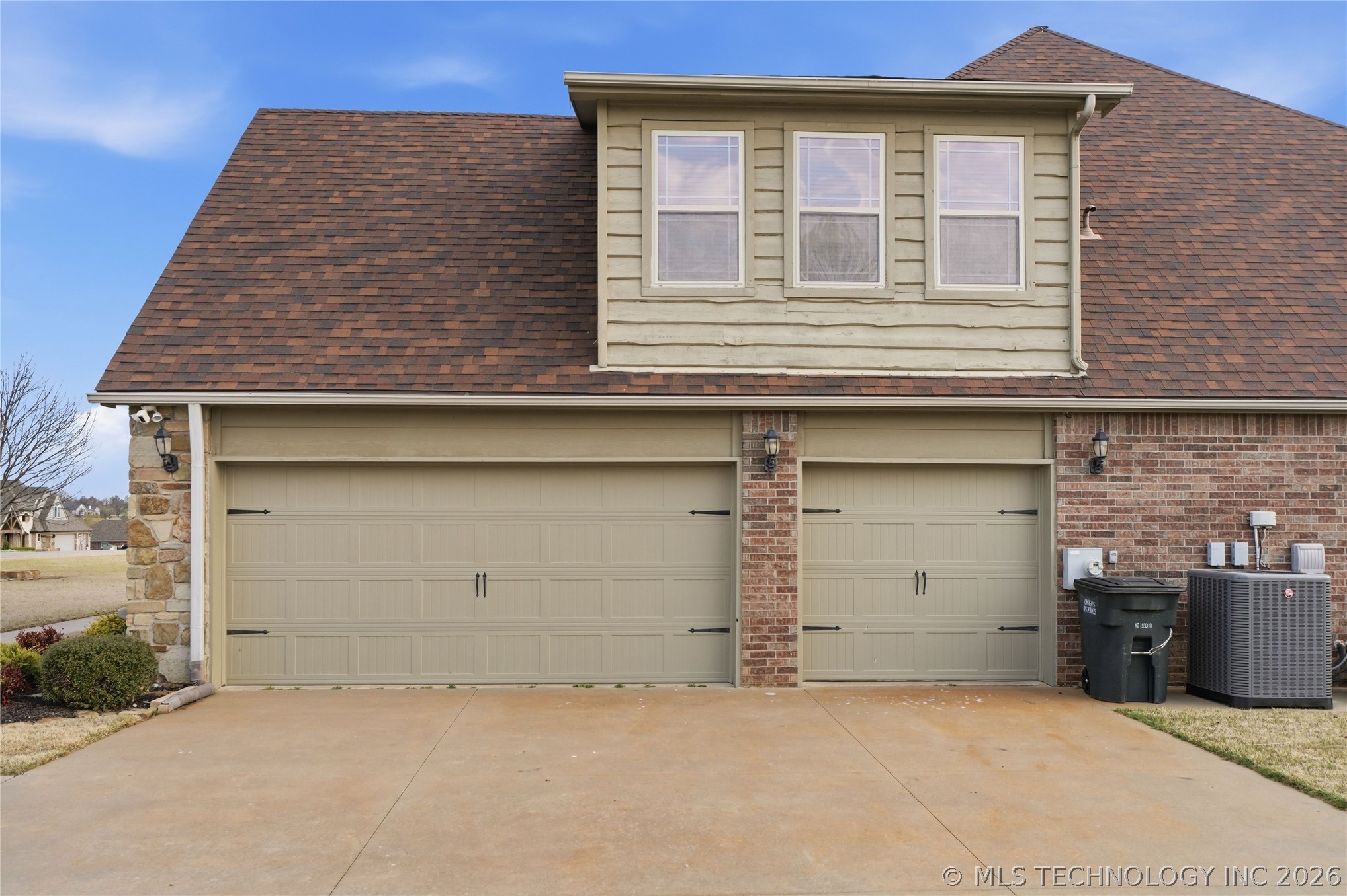 18005 S 71st East Avenue