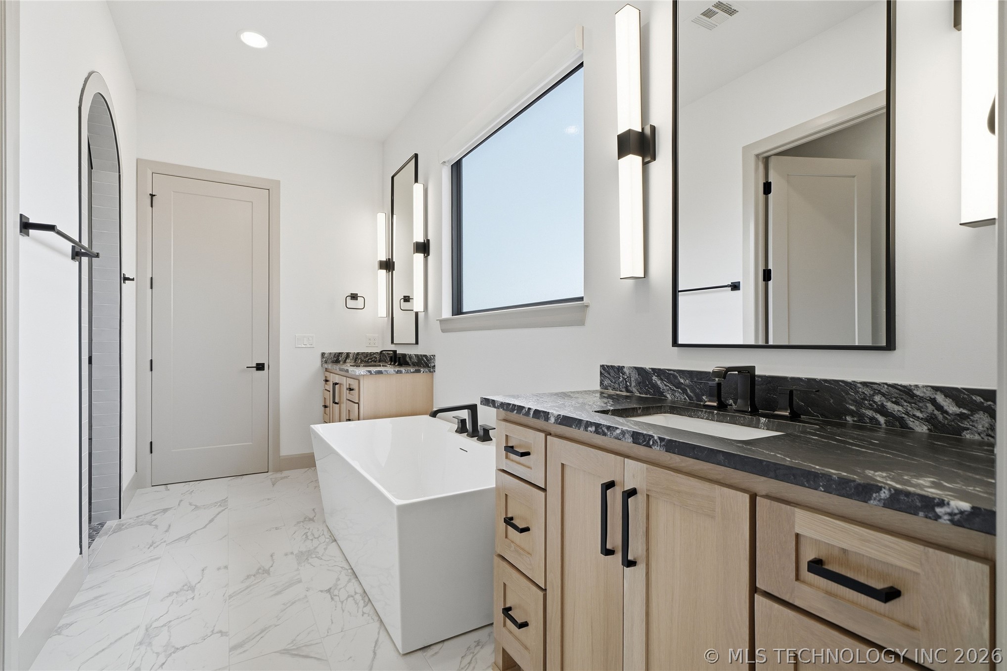 12011 S Vandalia Avenue